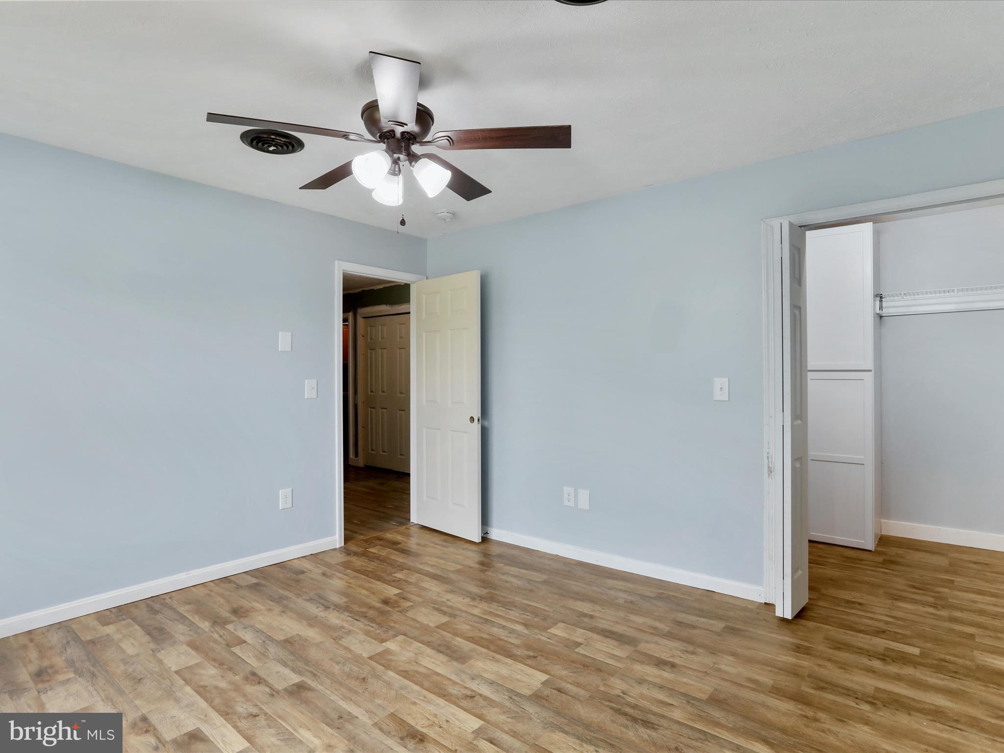 FORT HILL FARMS - Residential