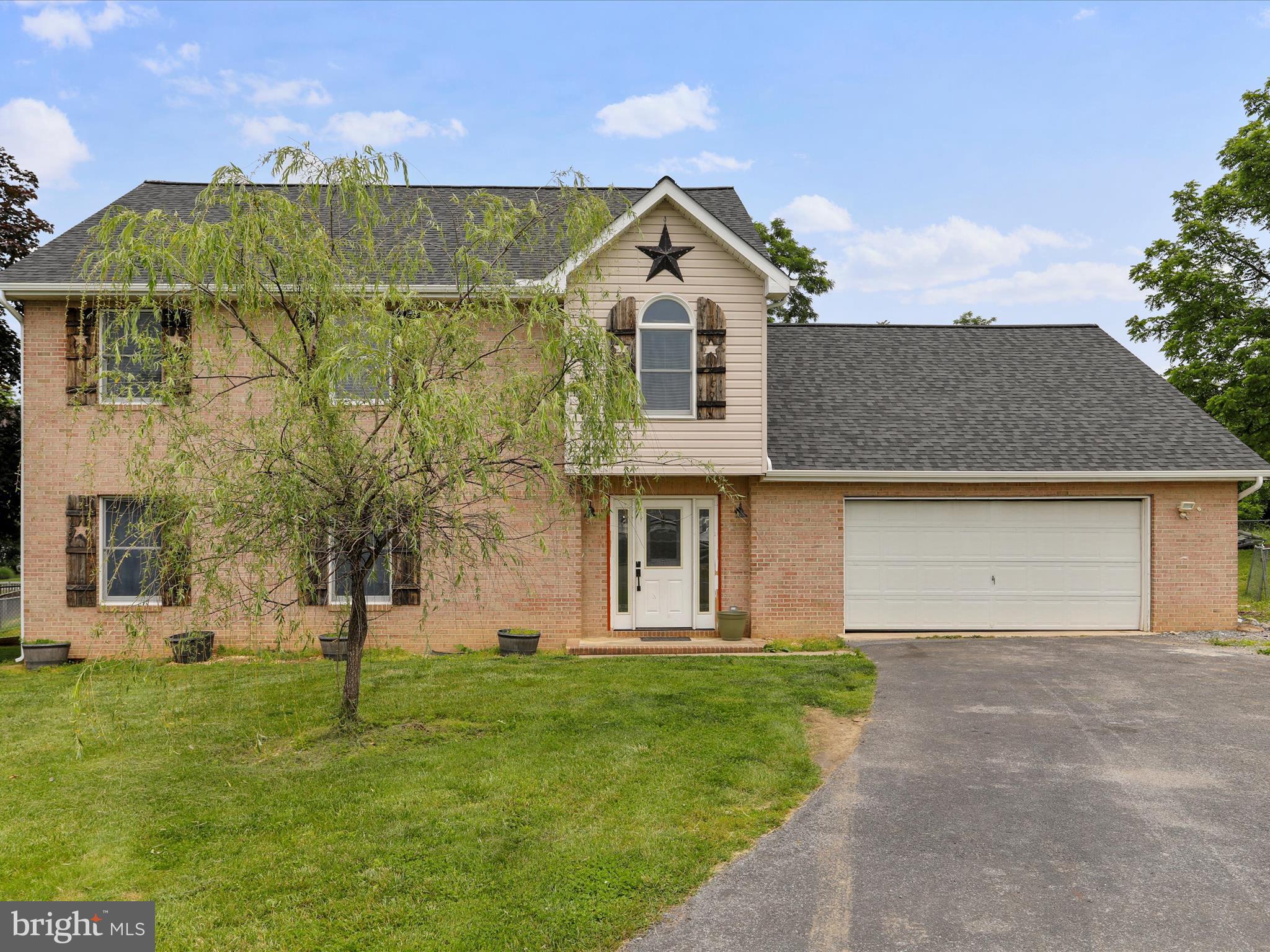 FORT HILL FARMS - Residential