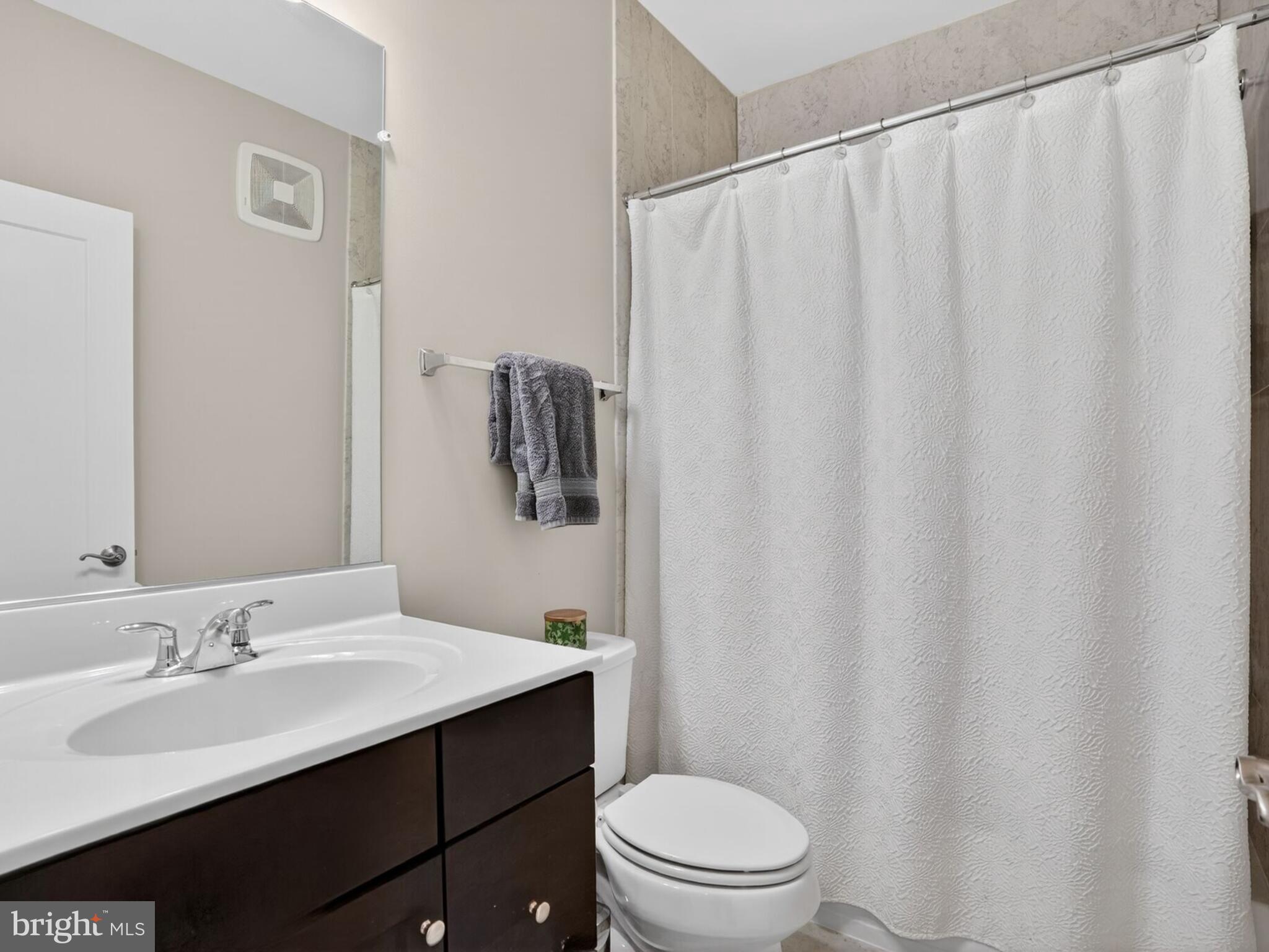 METRO SQUARE - Residential