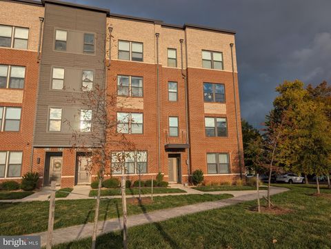 55 SILVERWAY DRIVE 48 HERNDON VA 20170