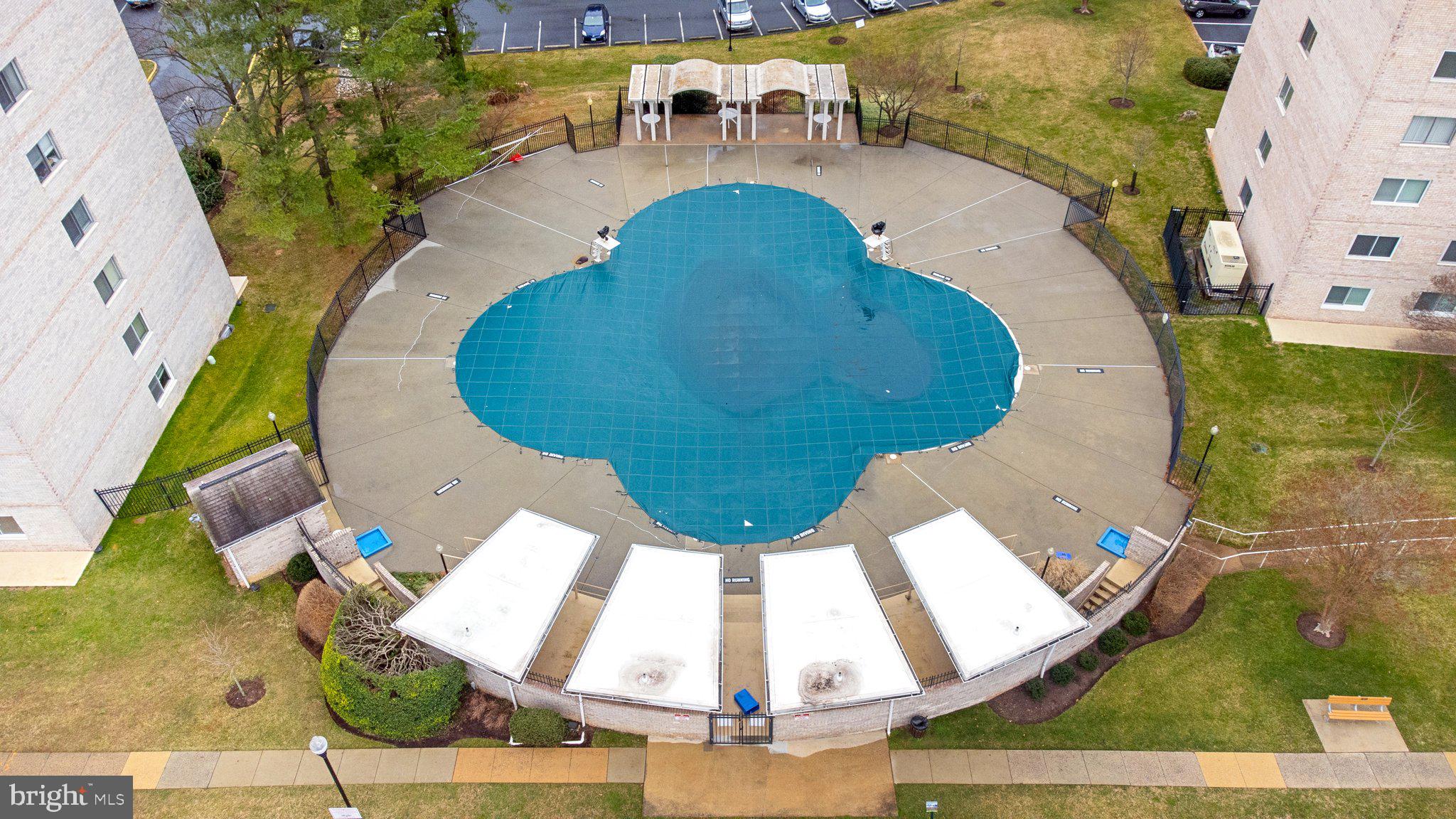 UNIVERSITY TOWERS CODM - Residential