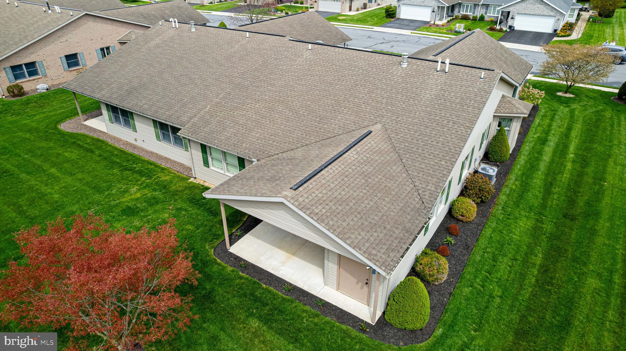 MAPLE RUN - Residential