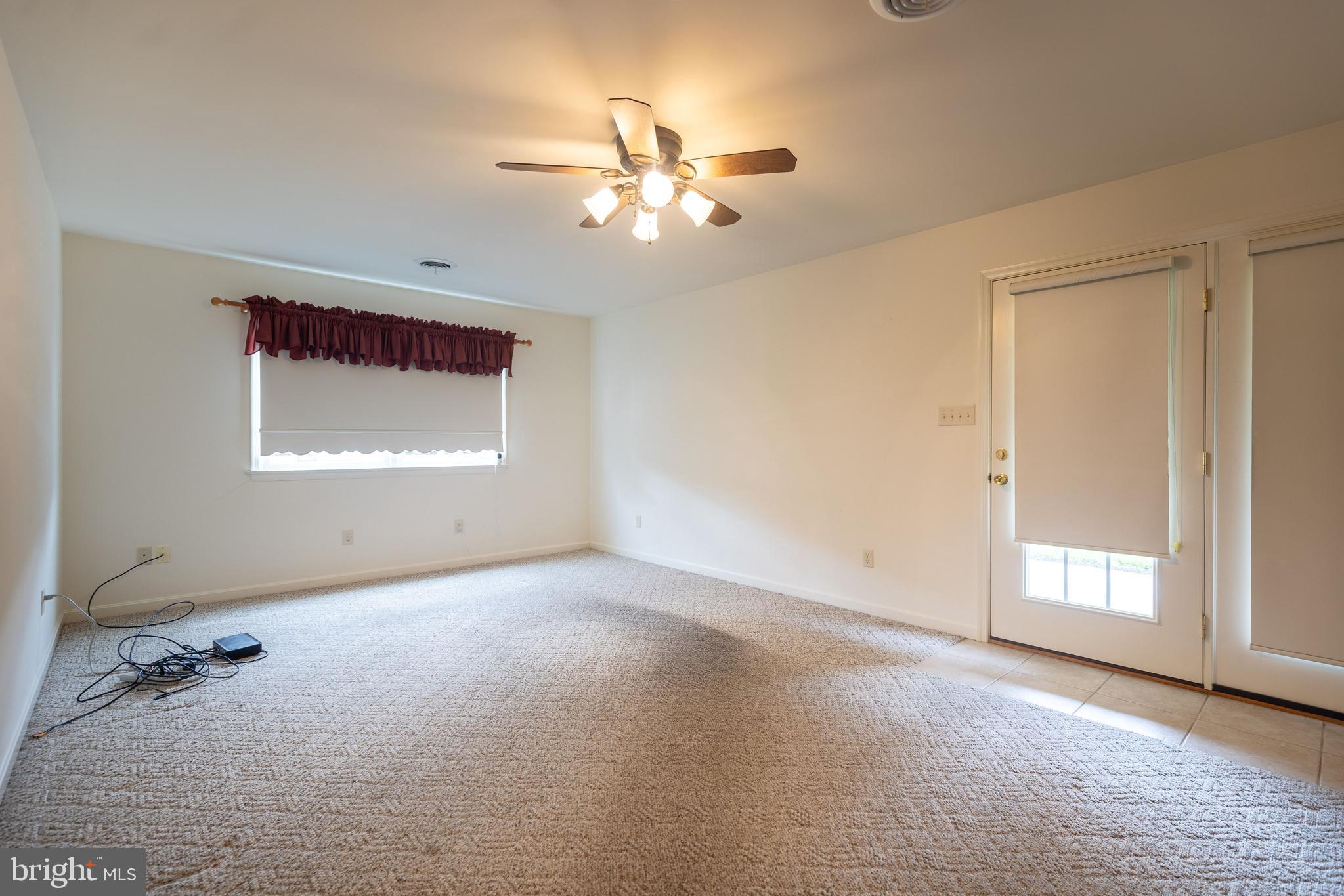 MAPLE RUN - Residential