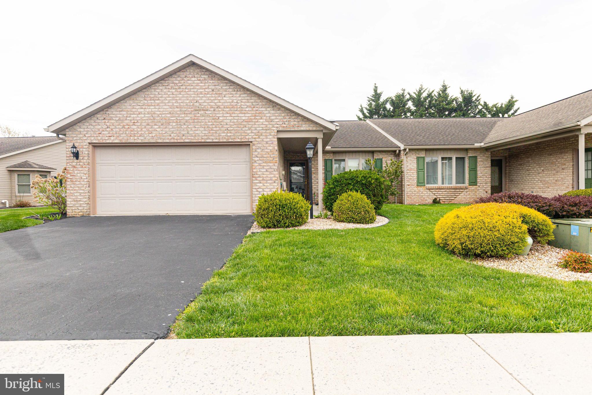 MAPLE RUN - Residential