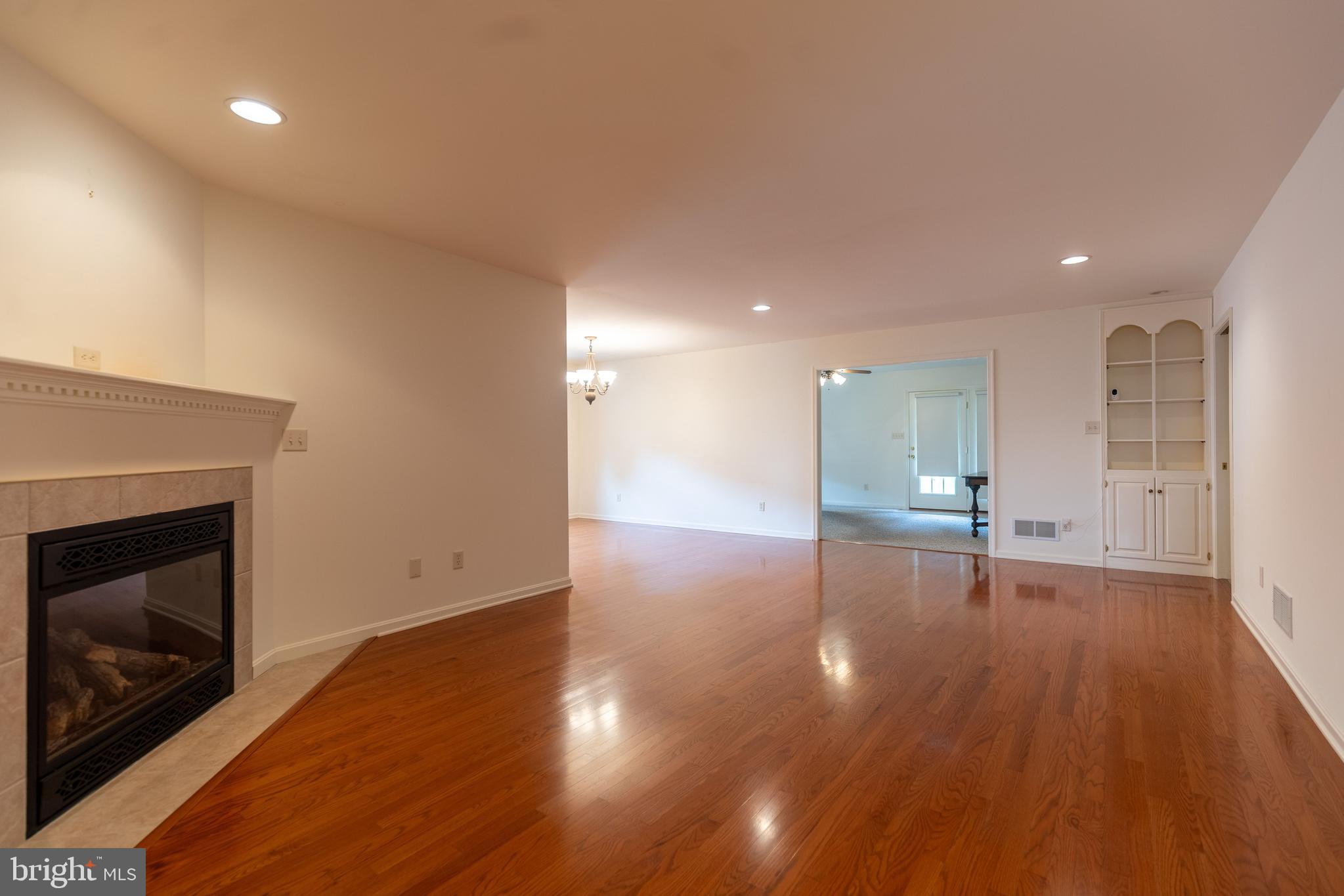 MAPLE RUN - Residential