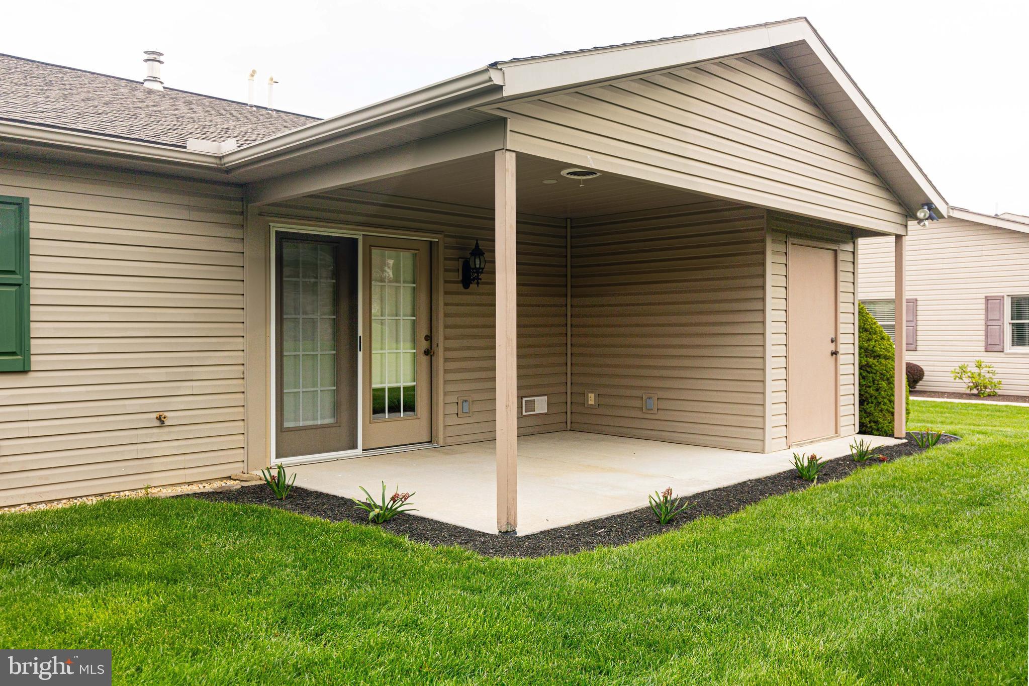 MAPLE RUN - Residential