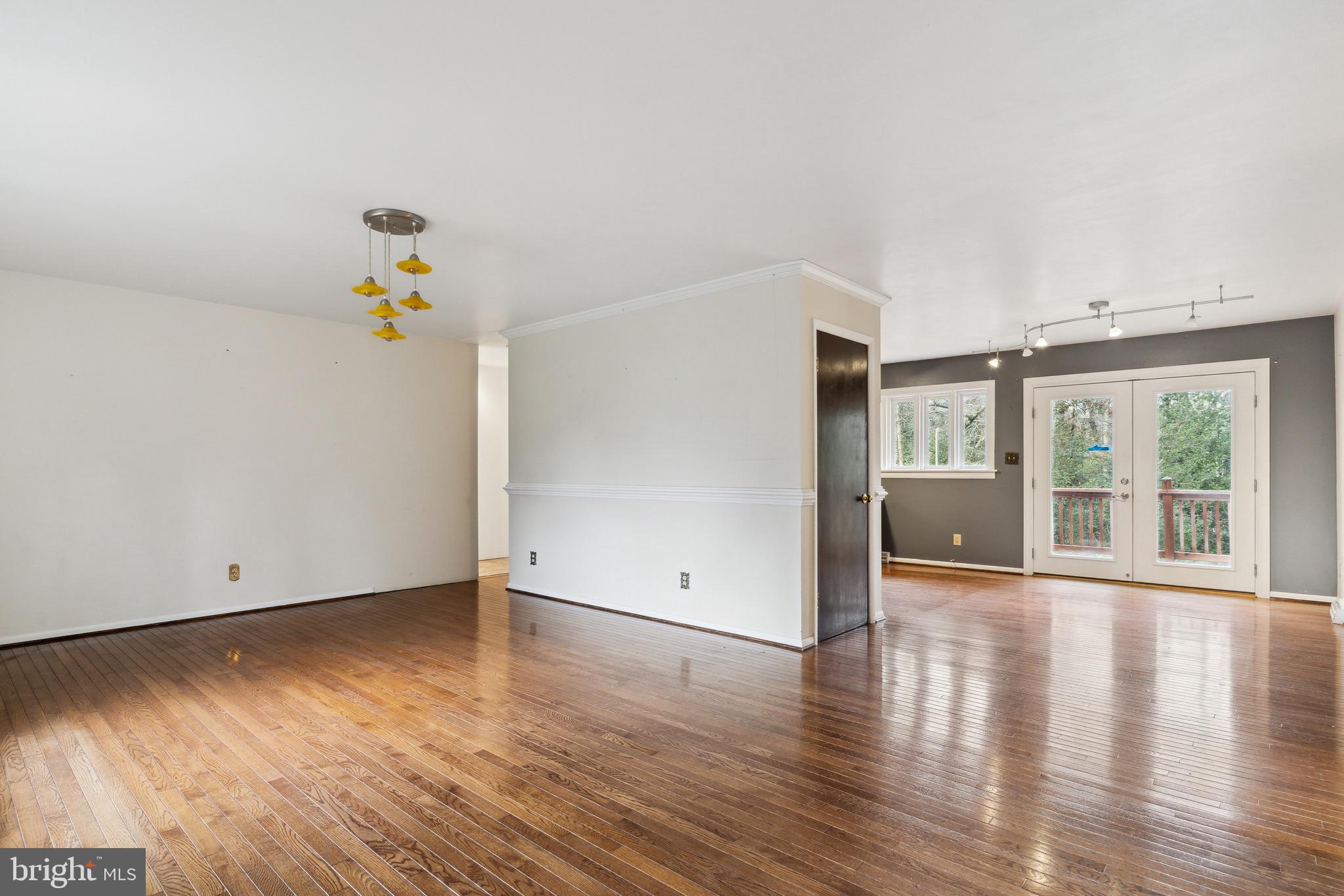 RED HILL - Residential