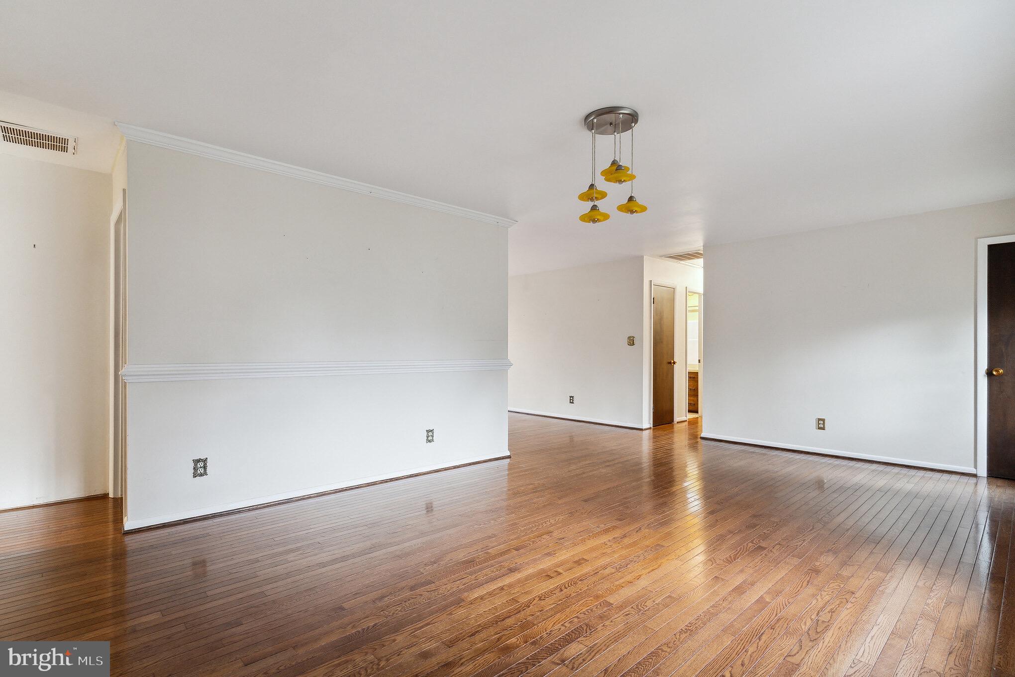 RED HILL - Residential