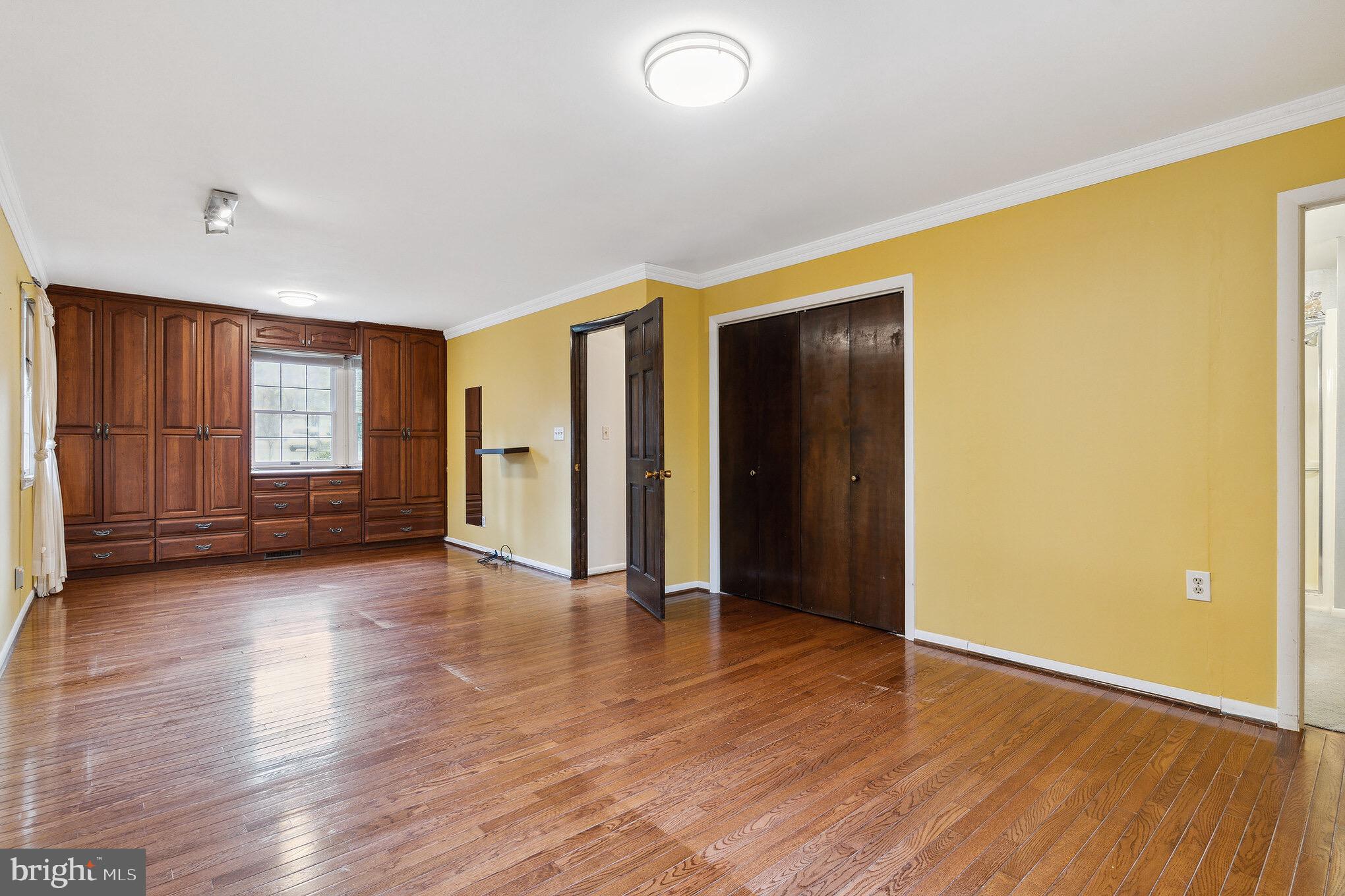 RED HILL - Residential