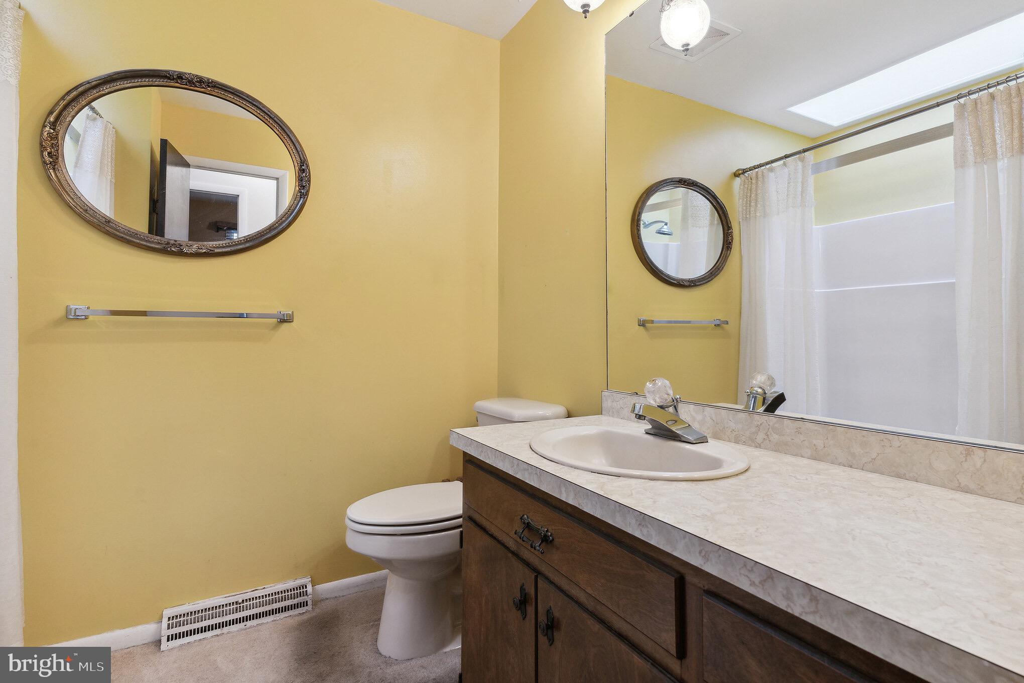 RED HILL - Residential