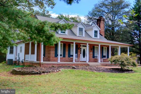 4703 MARYMEAD DRIVE FAIRFAX VA 22030