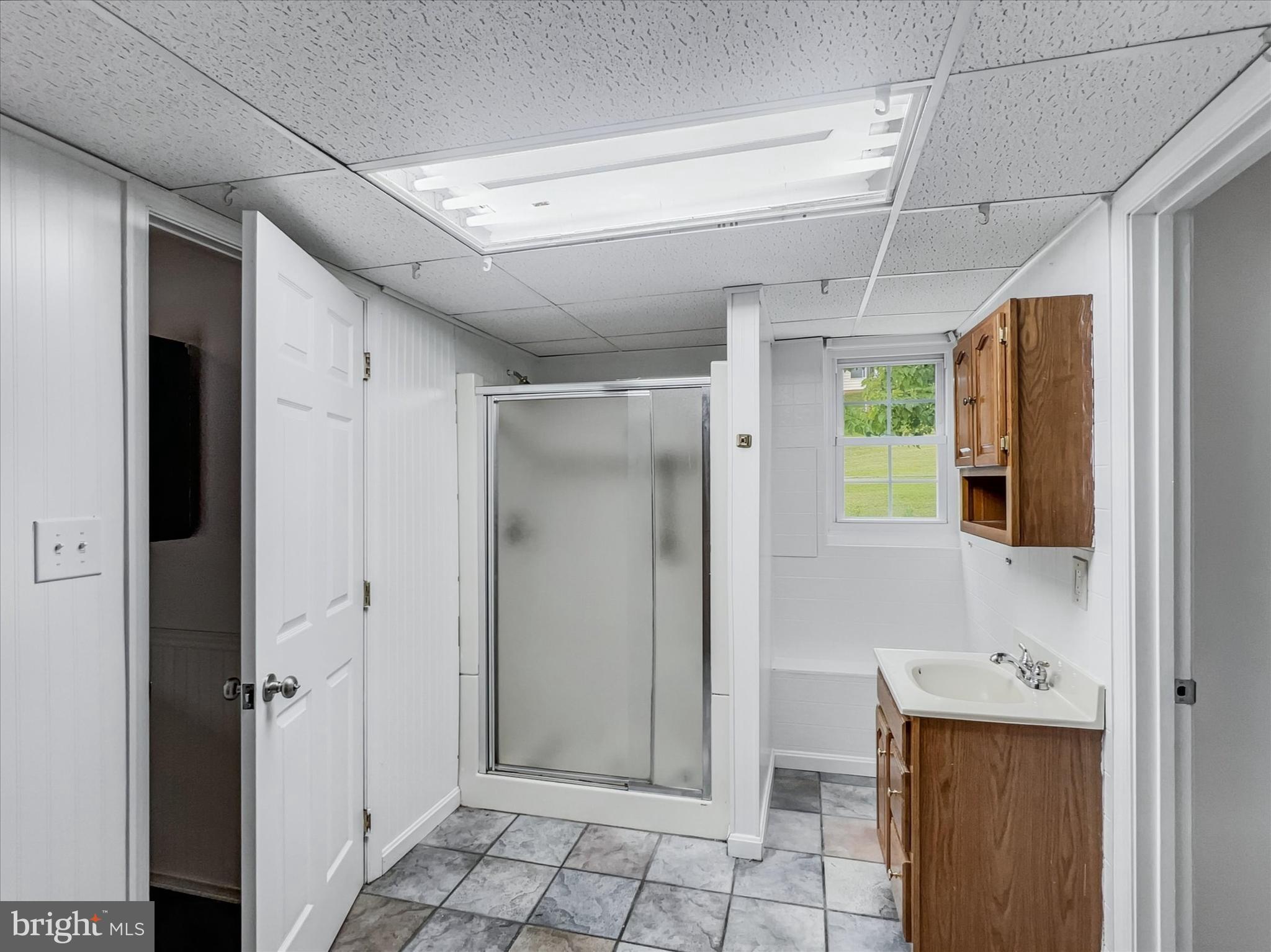 WILTON ACRES - Residential