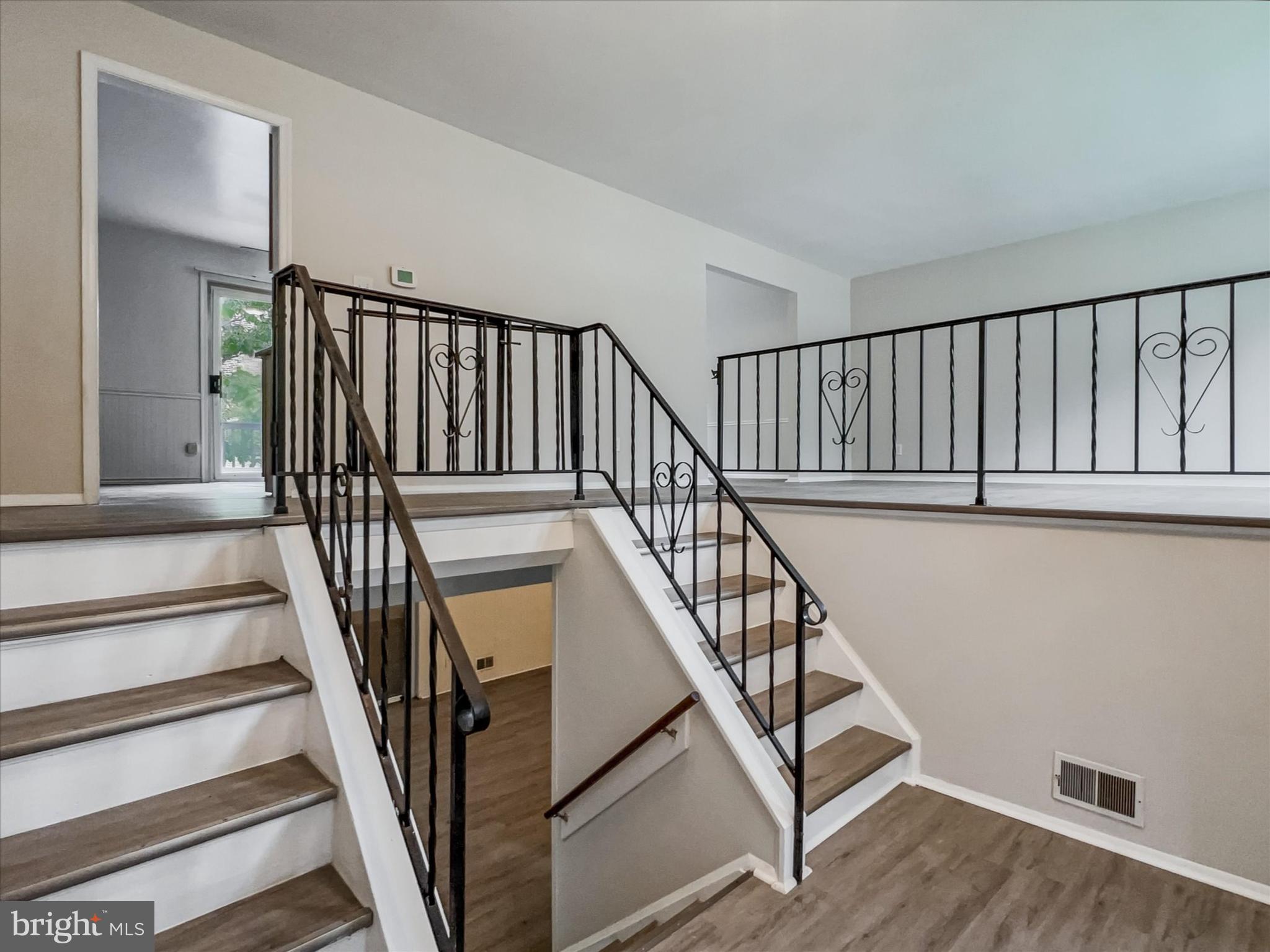 WILTON ACRES - Residential