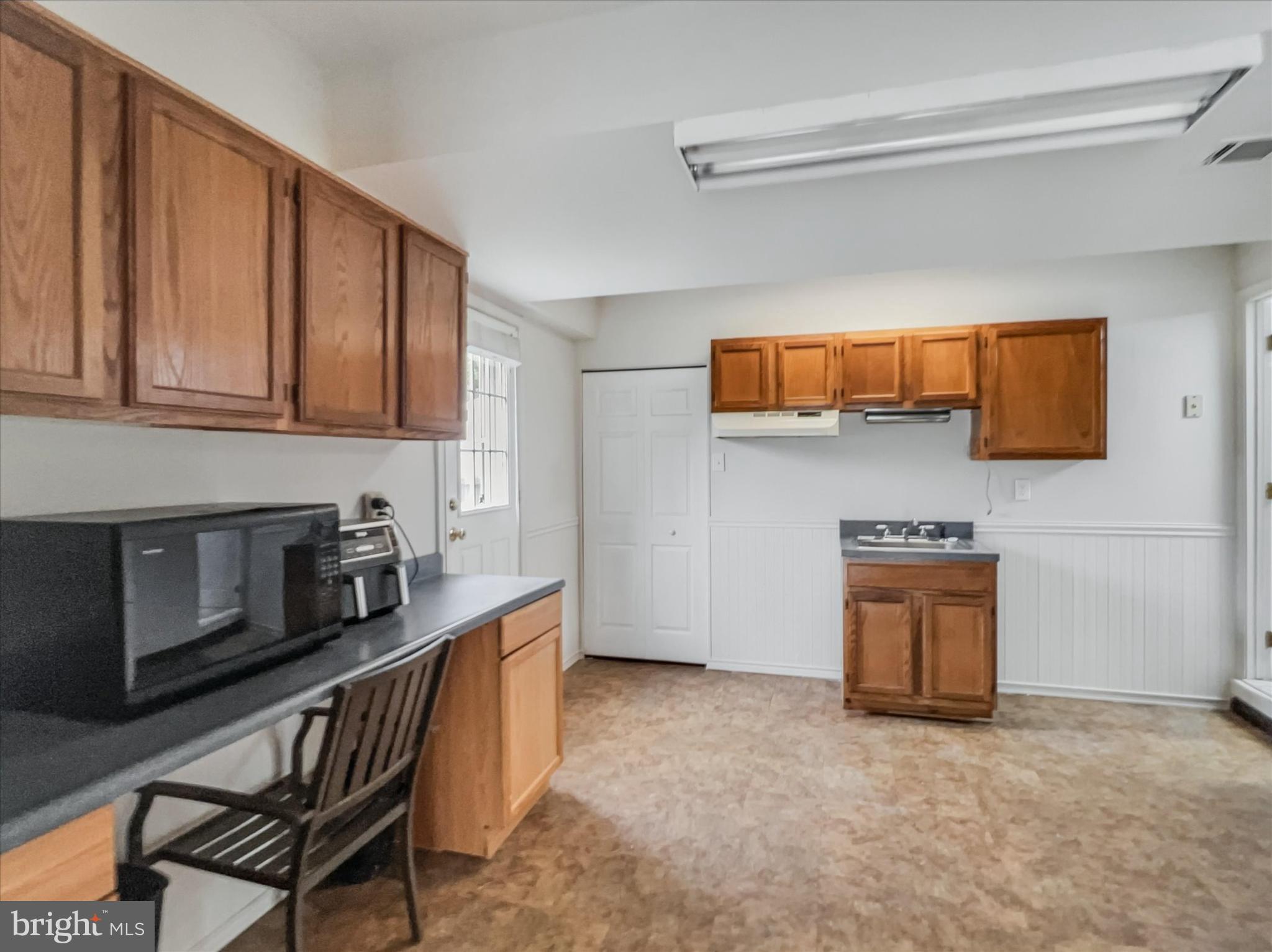 WILTON ACRES - Residential