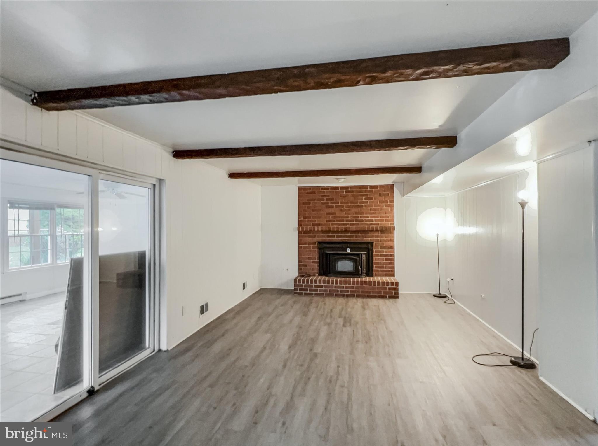 WILTON ACRES - Residential