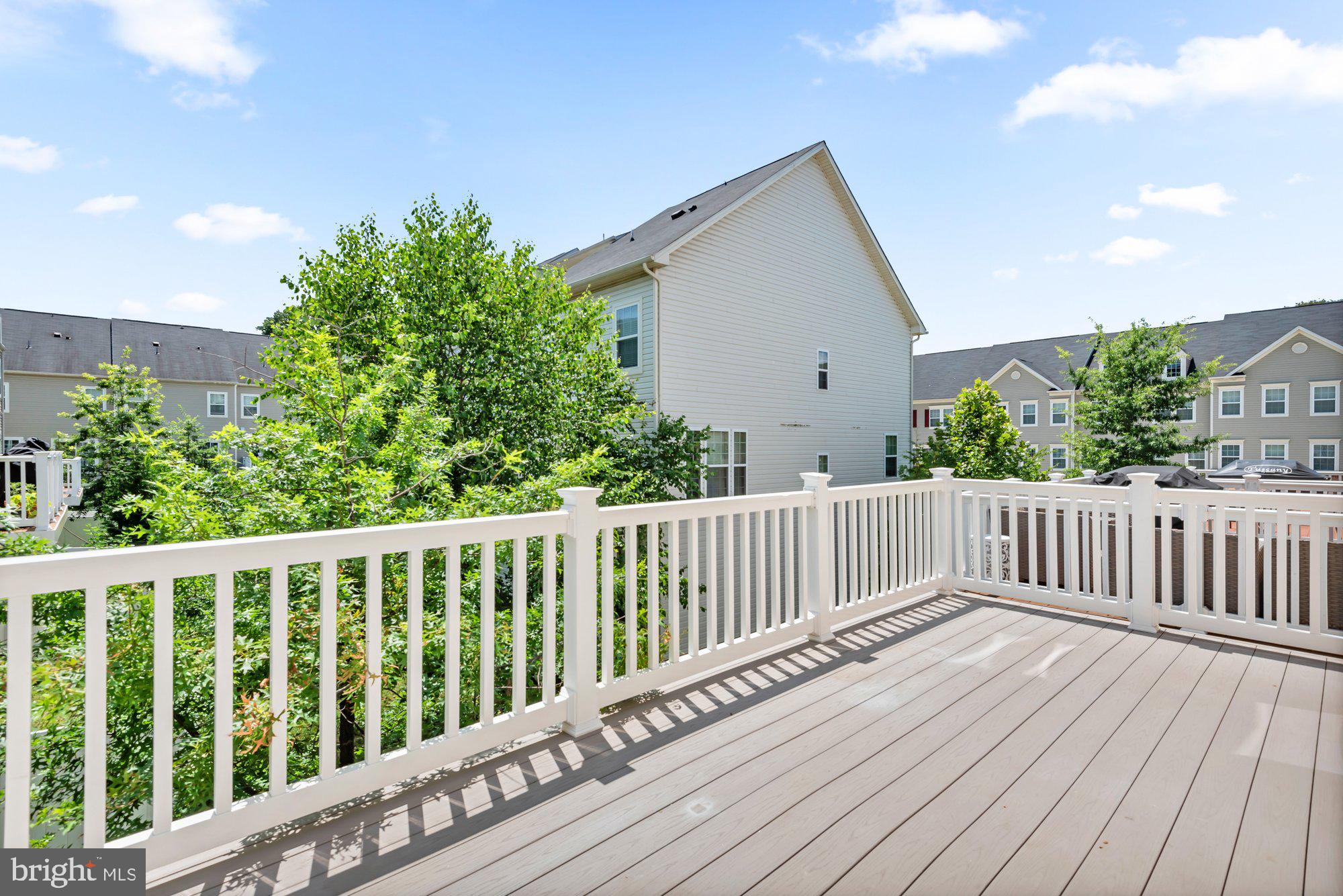 TANYARD SPRINGS - Residential