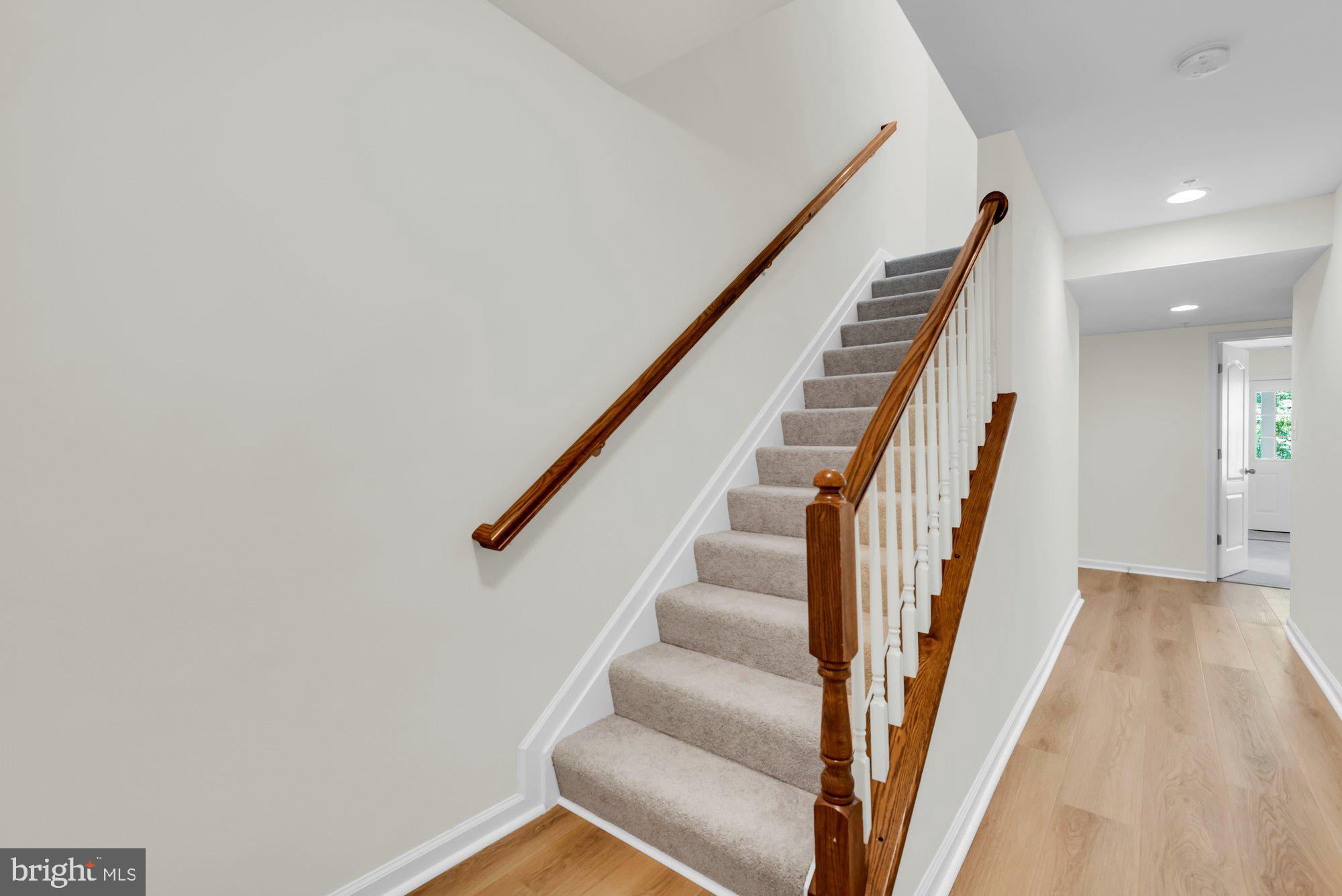 TANYARD SPRINGS - Residential