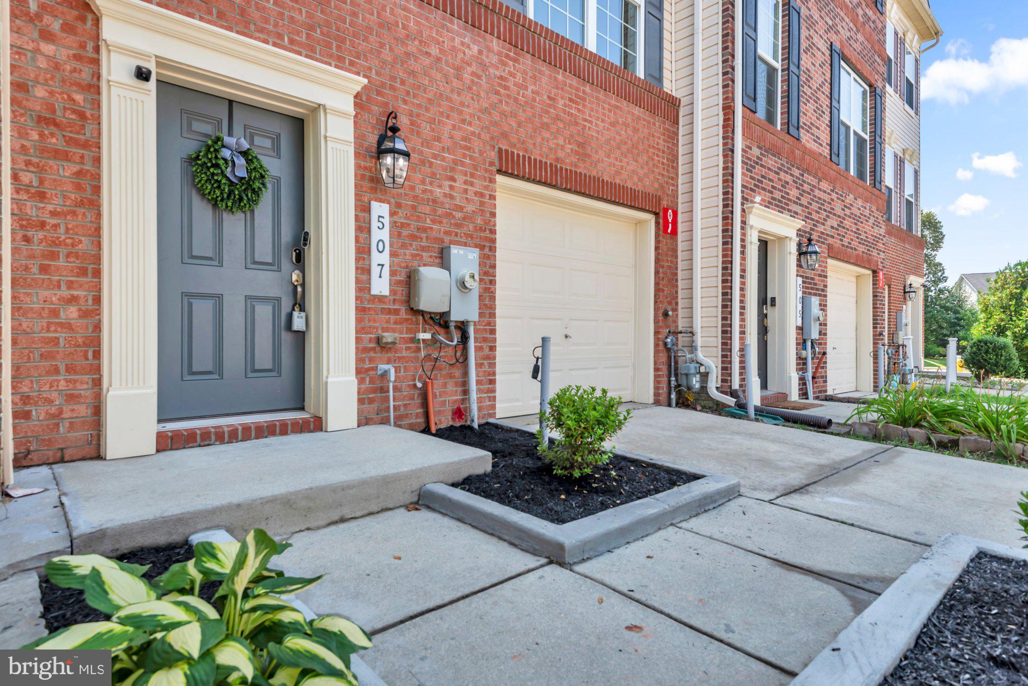 TANYARD SPRINGS - Residential