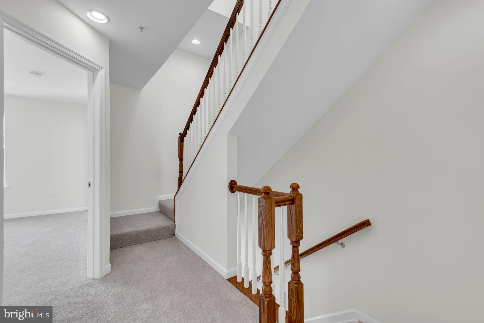 TANYARD SPRINGS - Residential