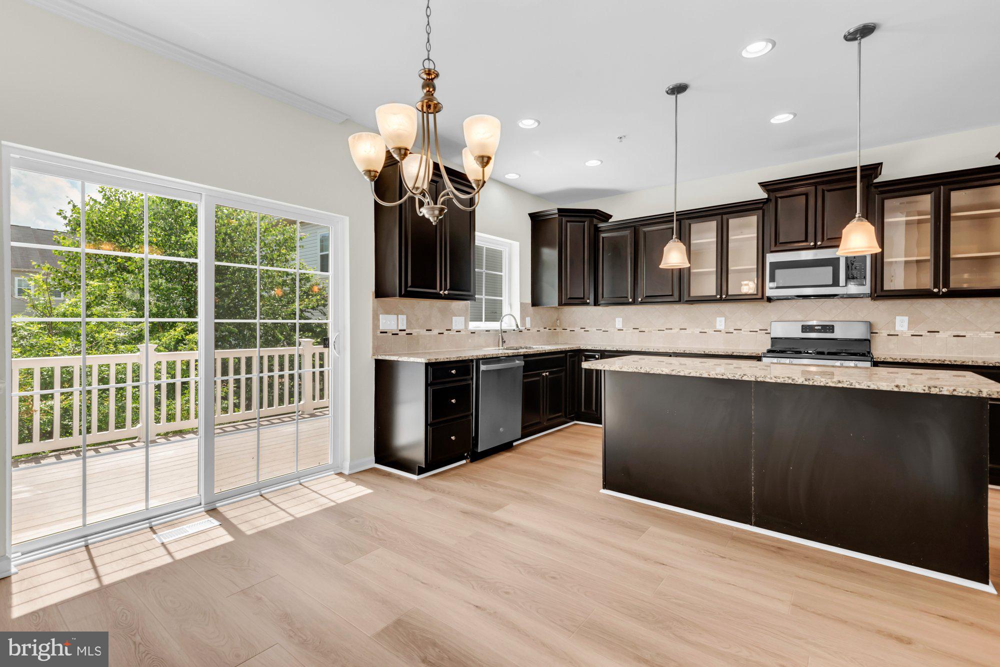 TANYARD SPRINGS - Residential