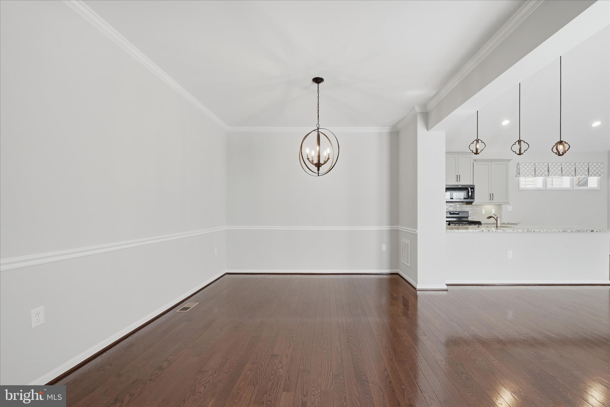 CEDAR MEADOWS - Residential