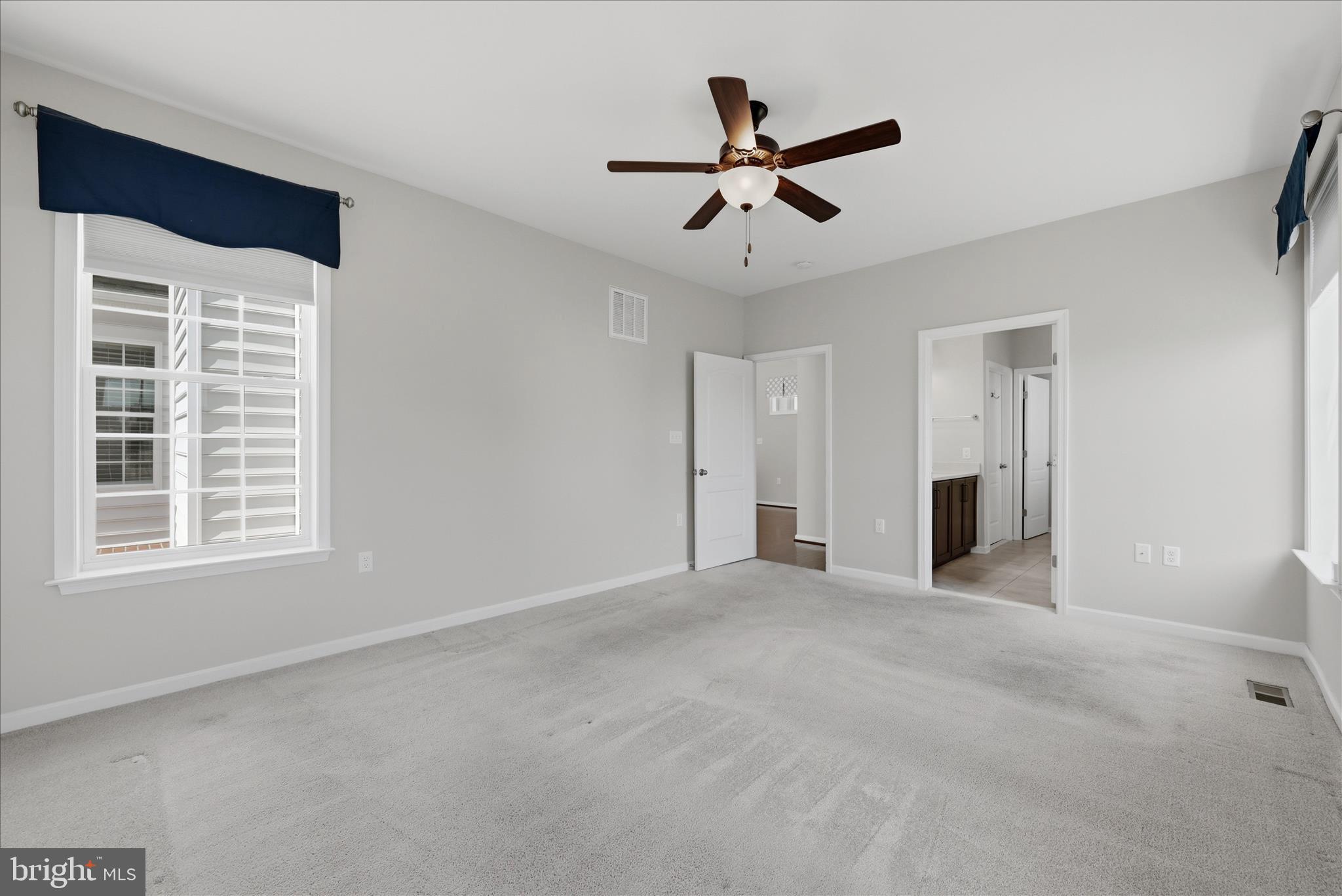 CEDAR MEADOWS - Residential