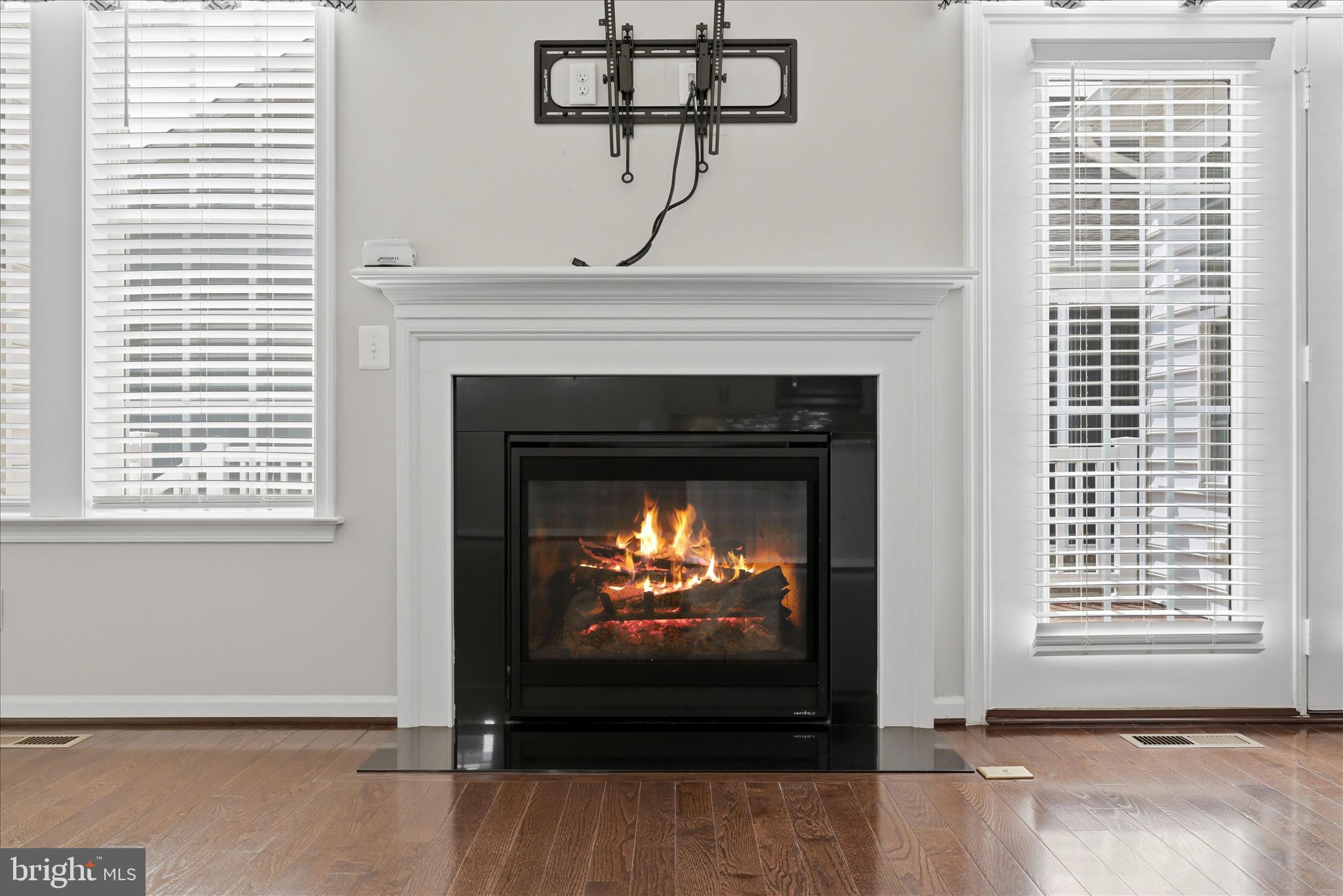 CEDAR MEADOWS - Residential