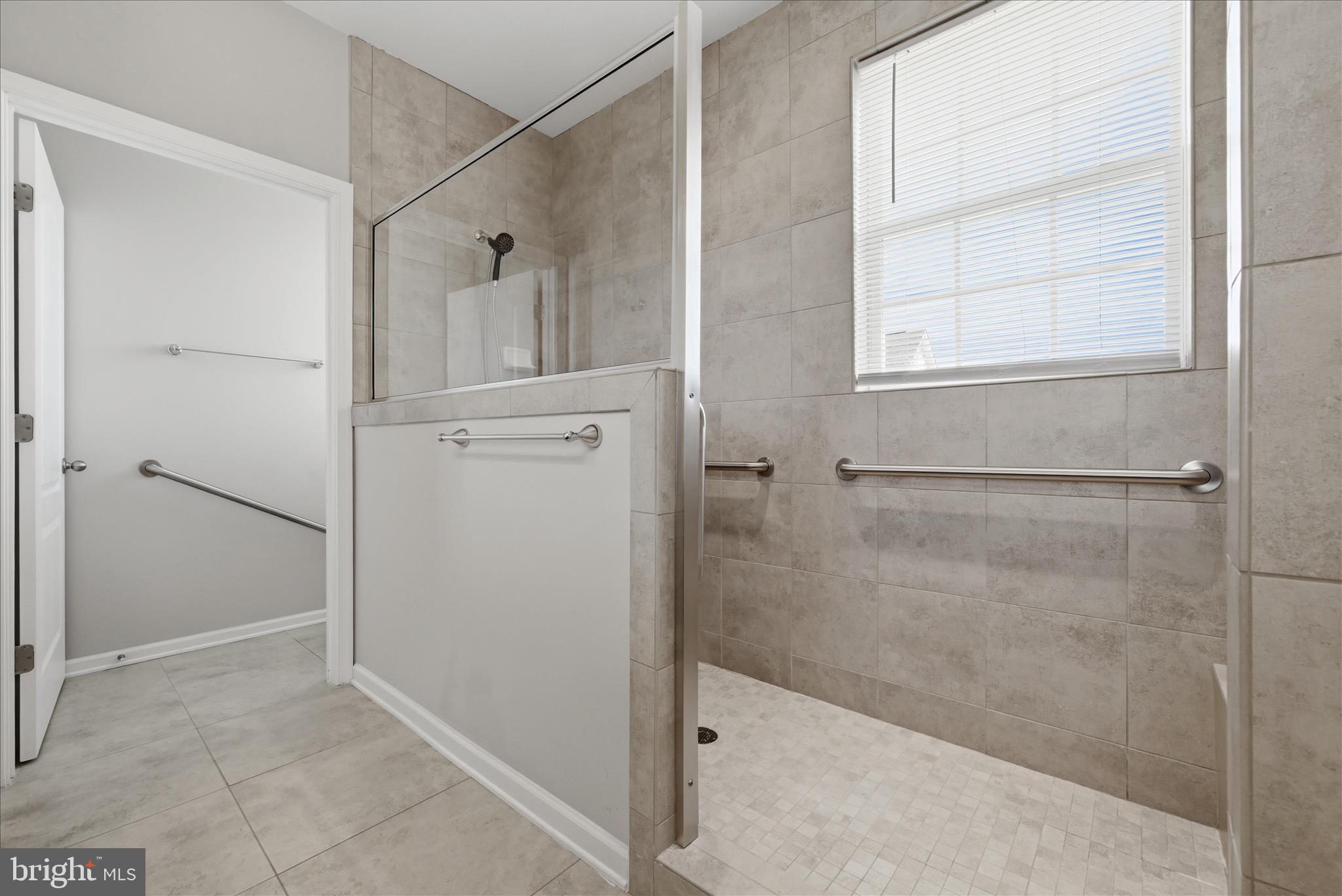 CEDAR MEADOWS - Residential