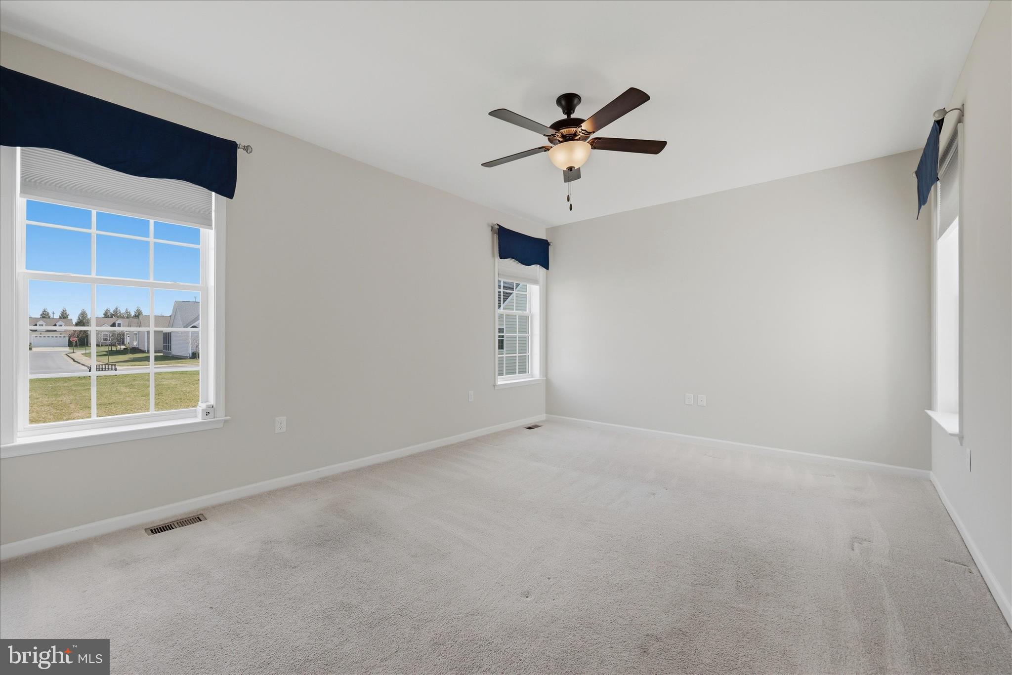 CEDAR MEADOWS - Residential