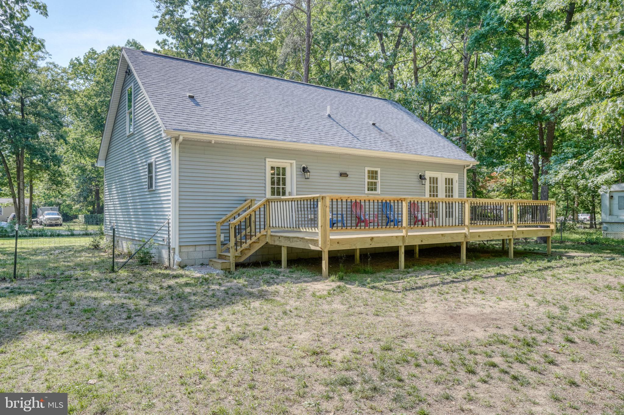 DUCKS NECK - Residential
