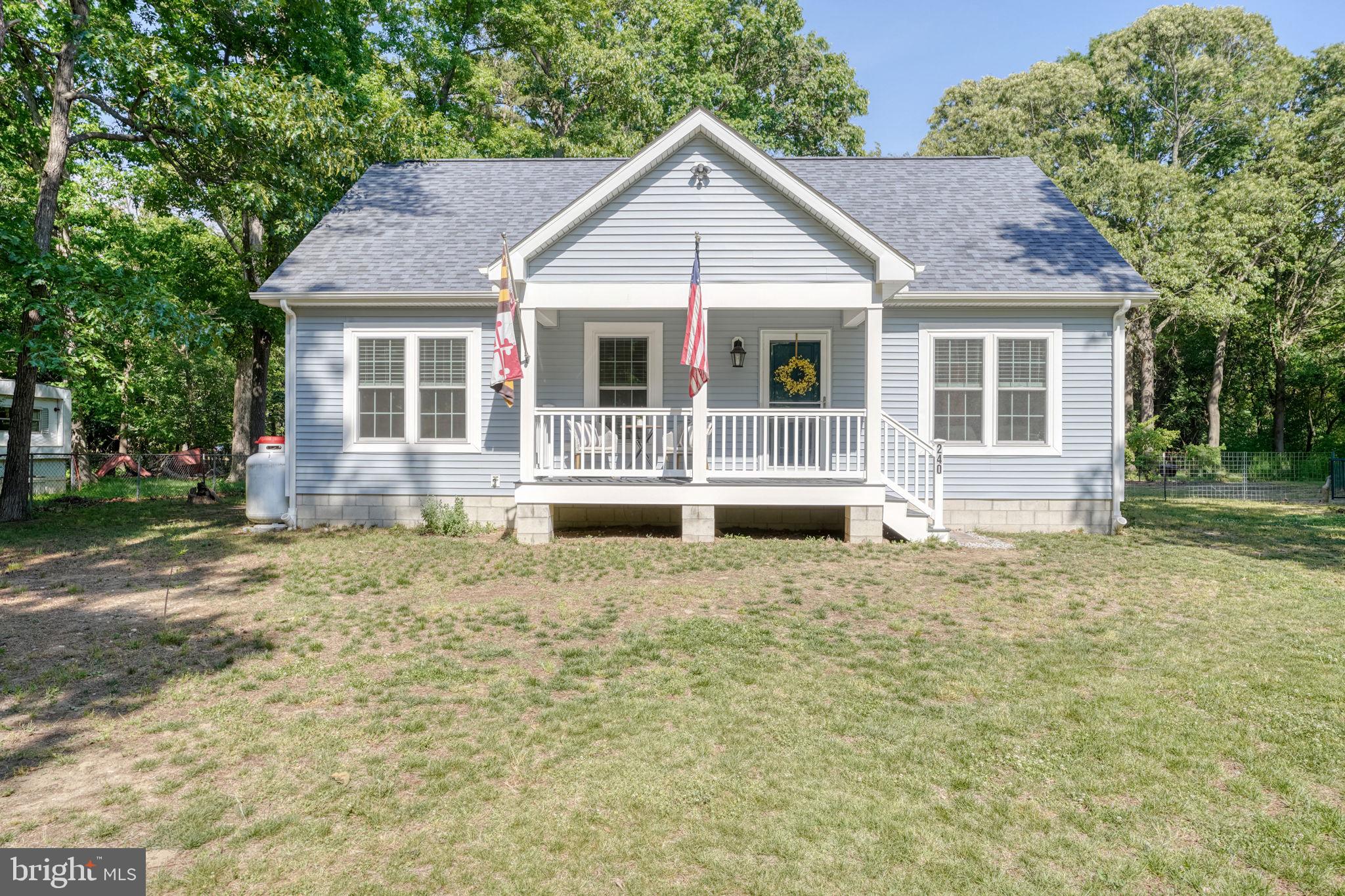 DUCKS NECK - Residential