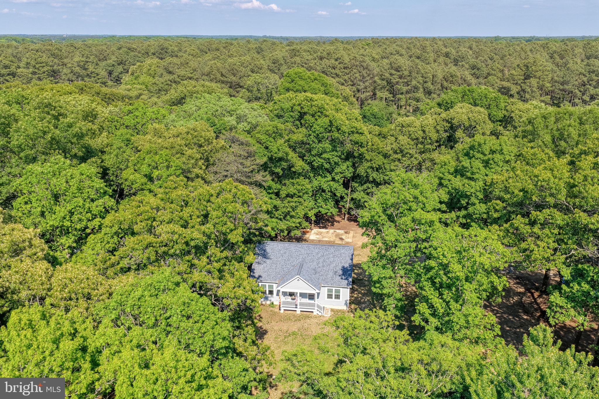 DUCKS NECK - Residential