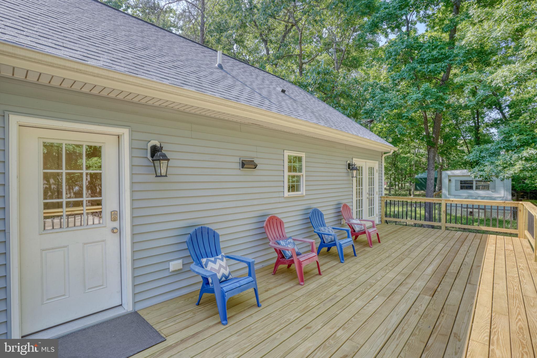 DUCKS NECK - Residential