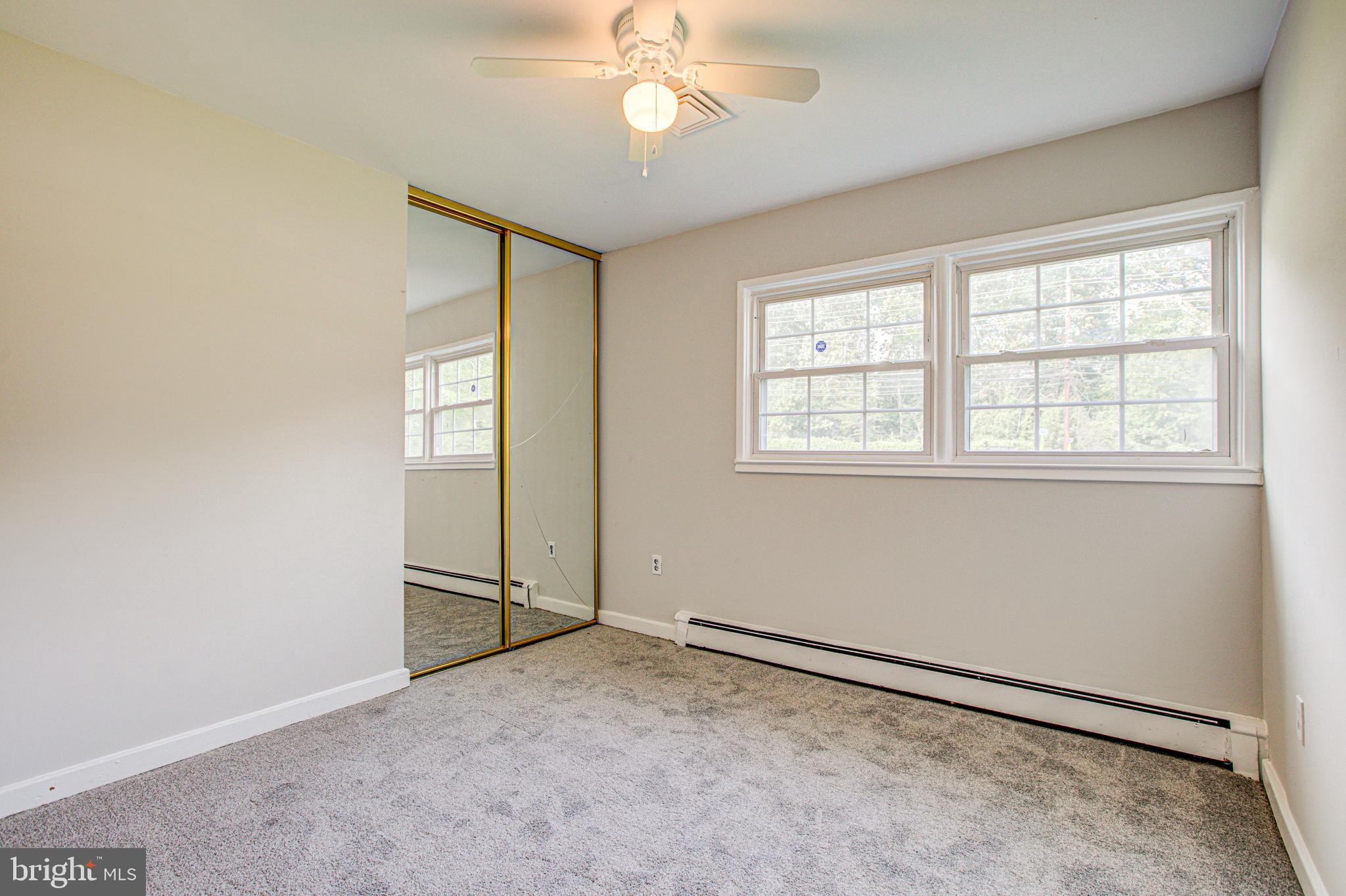 COOL SPRING - Residential