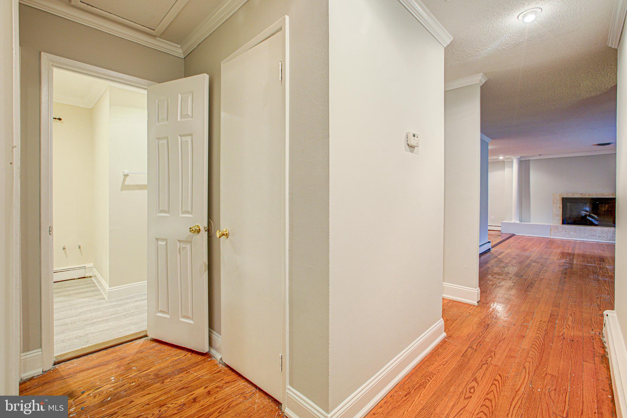 COOL SPRING - Residential