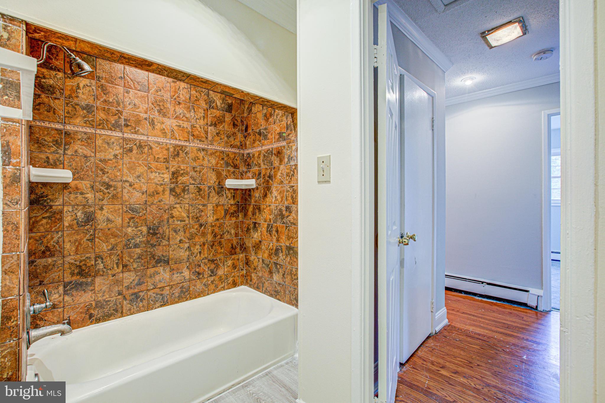 COOL SPRING - Residential