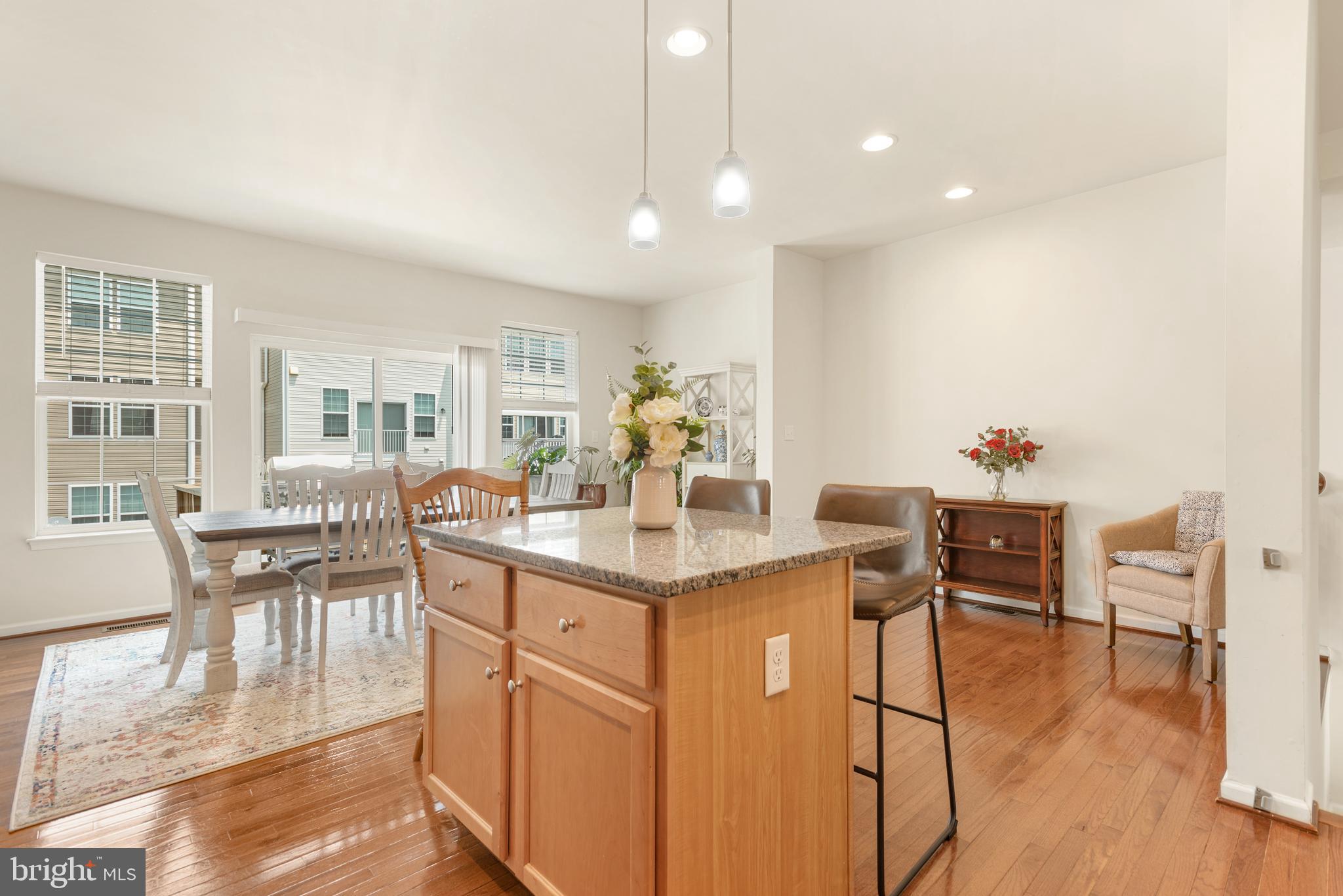 THE TOWNES AT TASKER - Residential