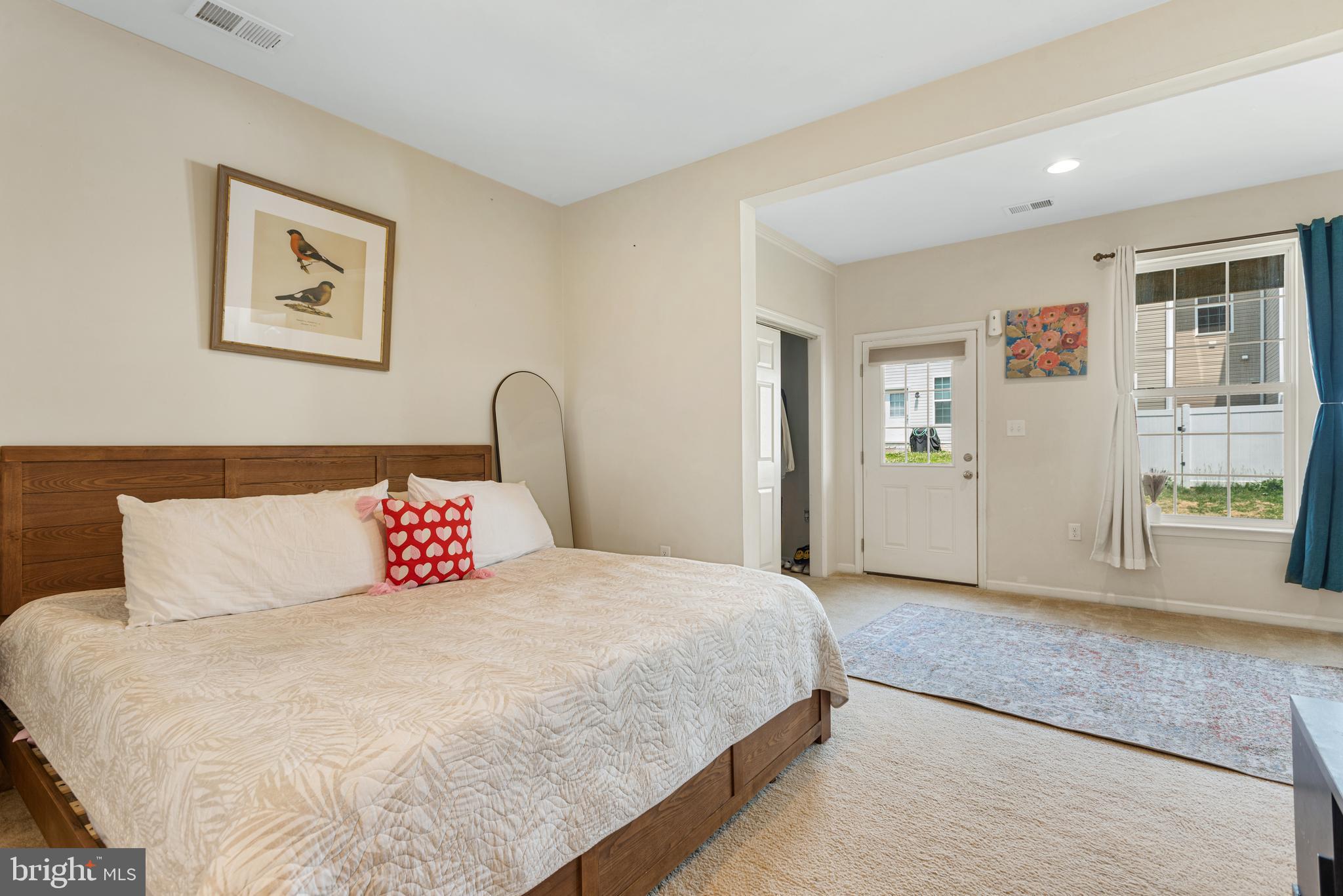 THE TOWNES AT TASKER - Residential