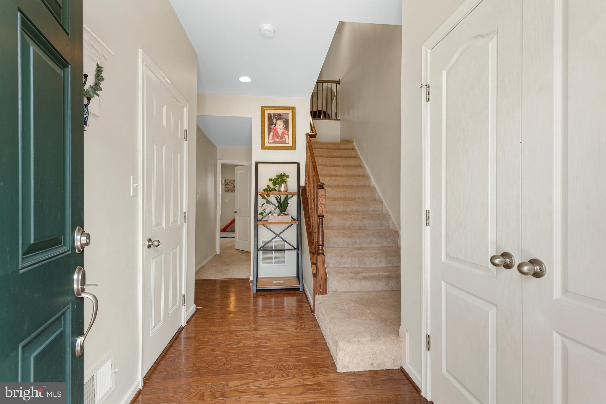 THE TOWNES AT TASKER - Residential