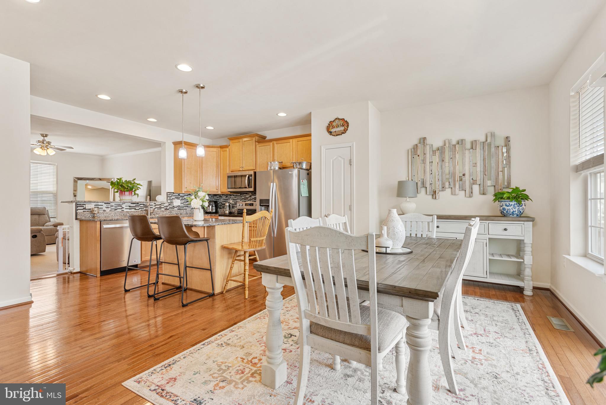 THE TOWNES AT TASKER - Residential