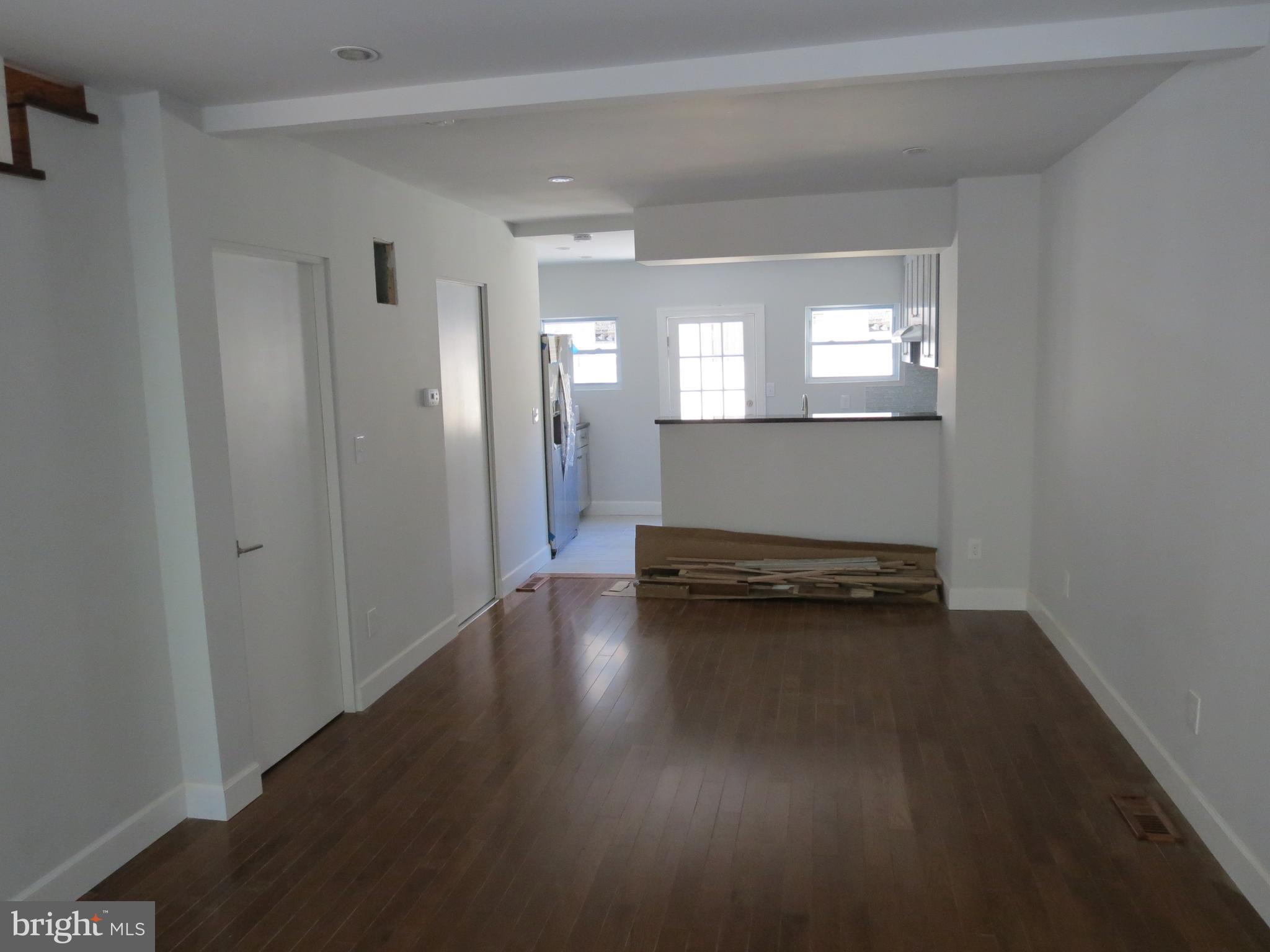 1008 MONTROSE STREET