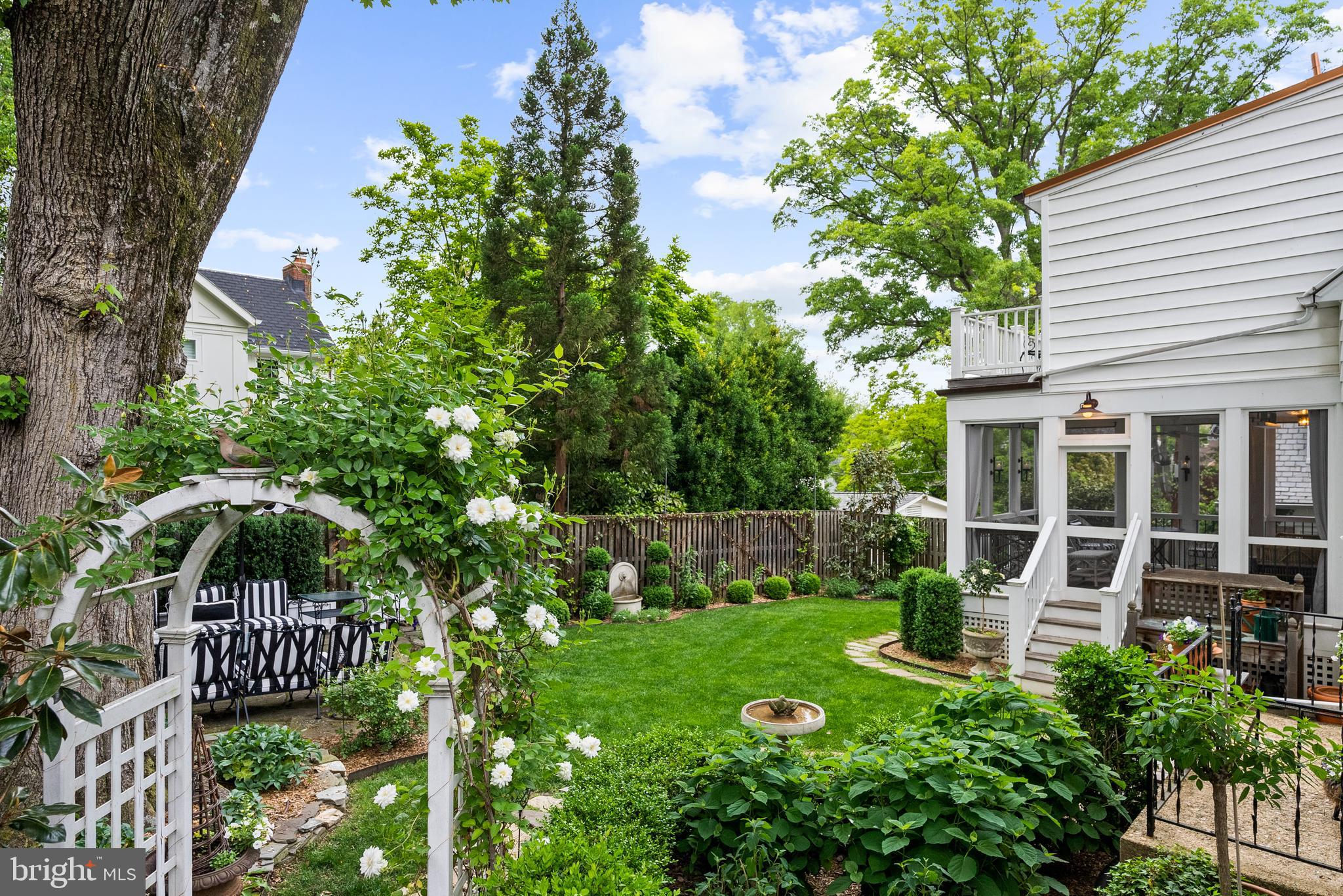 BELLE HAVEN - Residential