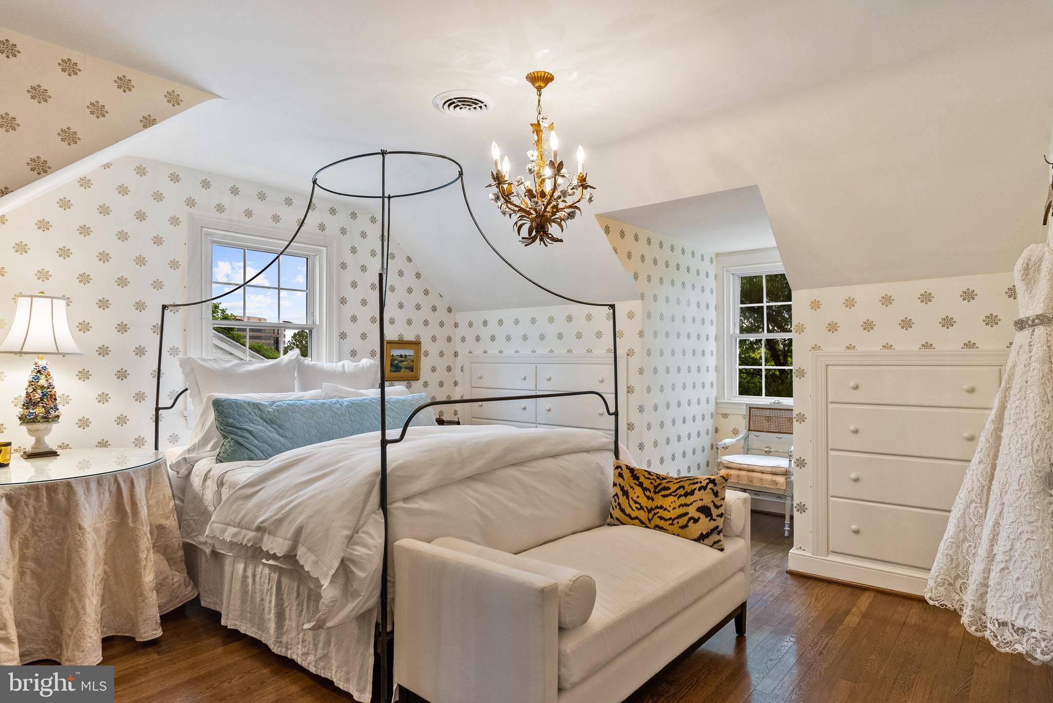 BELLE HAVEN - Residential