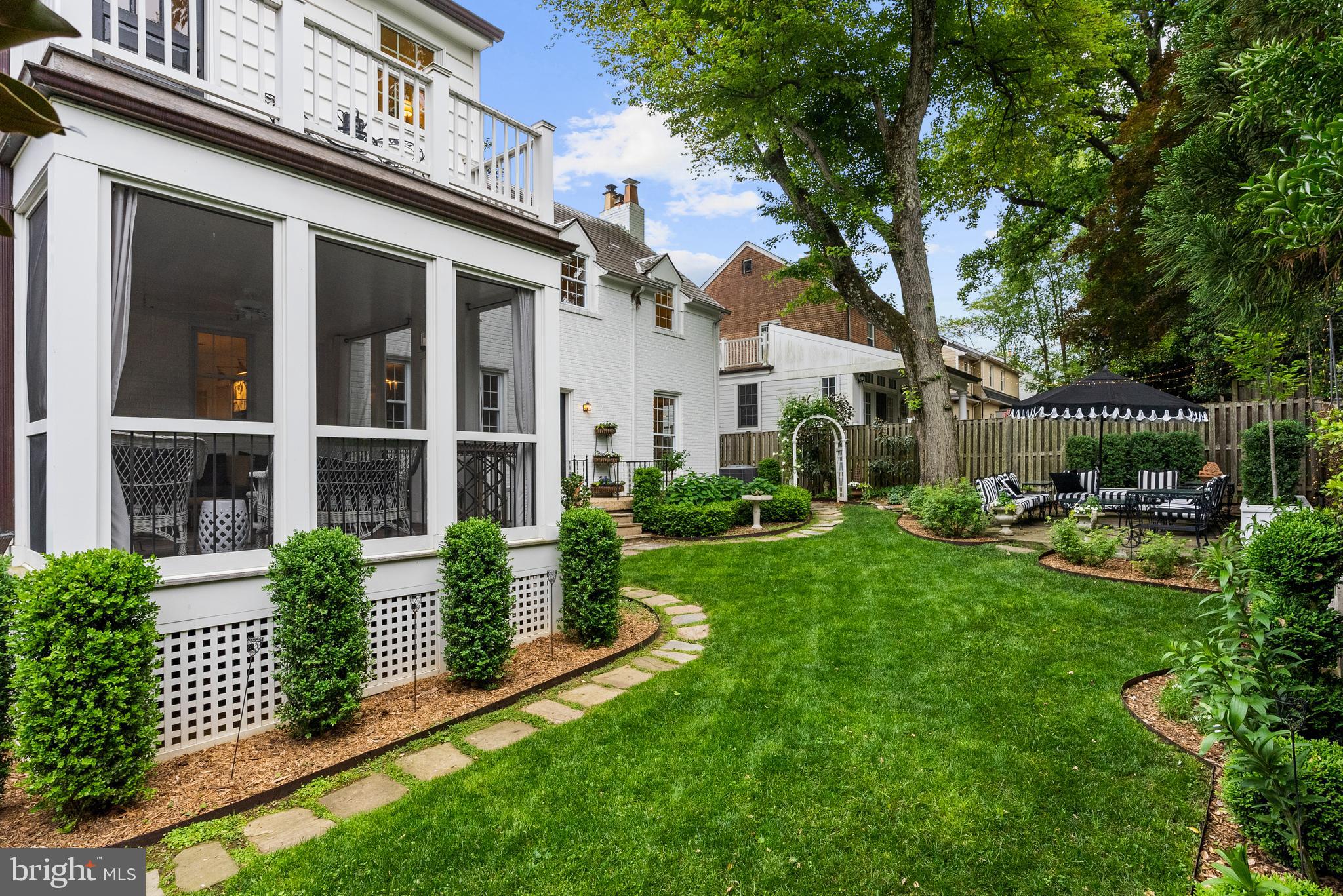 BELLE HAVEN - Residential