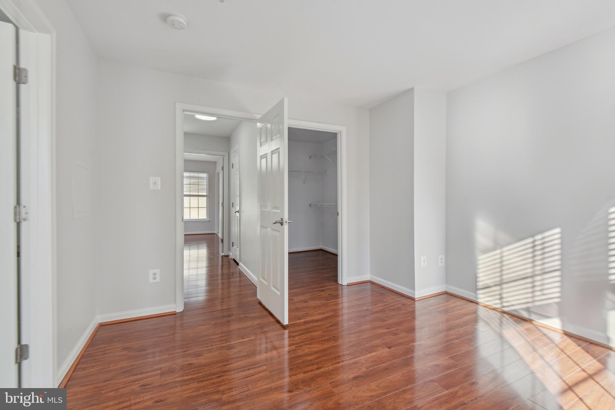 METRO PLACE AT DUNN LORING - Residential Lease