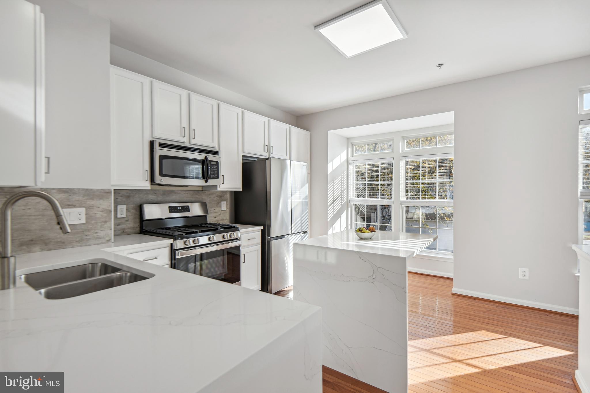 METRO PLACE AT DUNN LORING - Residential Lease