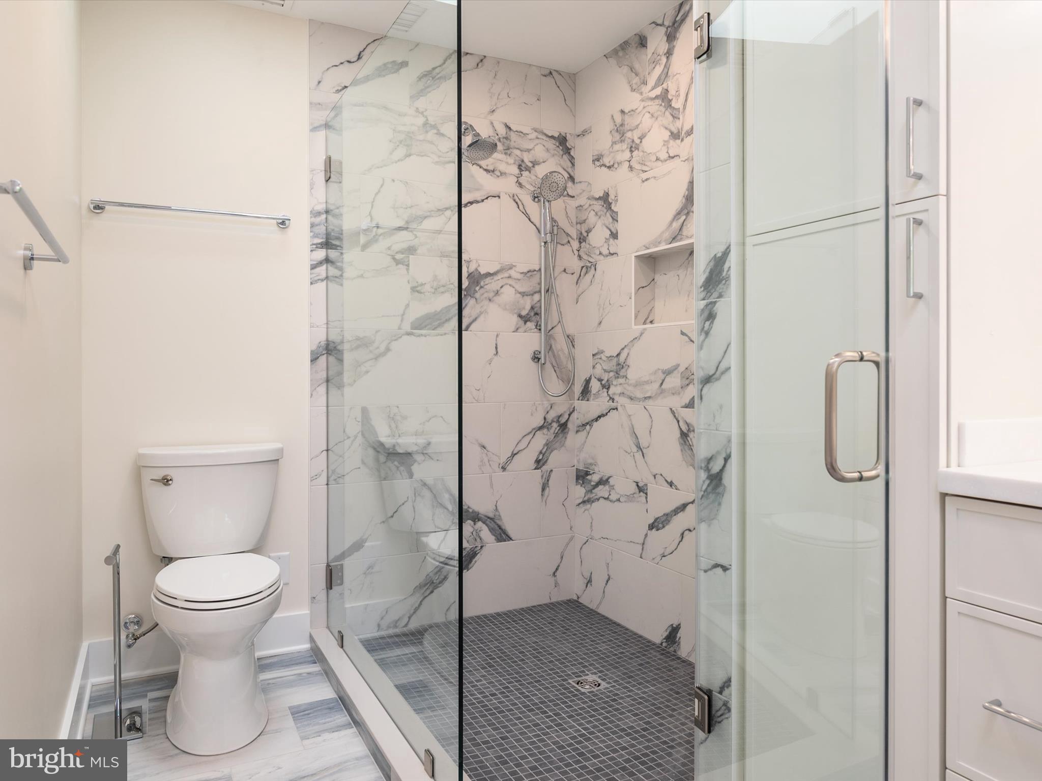 VILLAGE OF SEVERNA PARK - Residential Lease