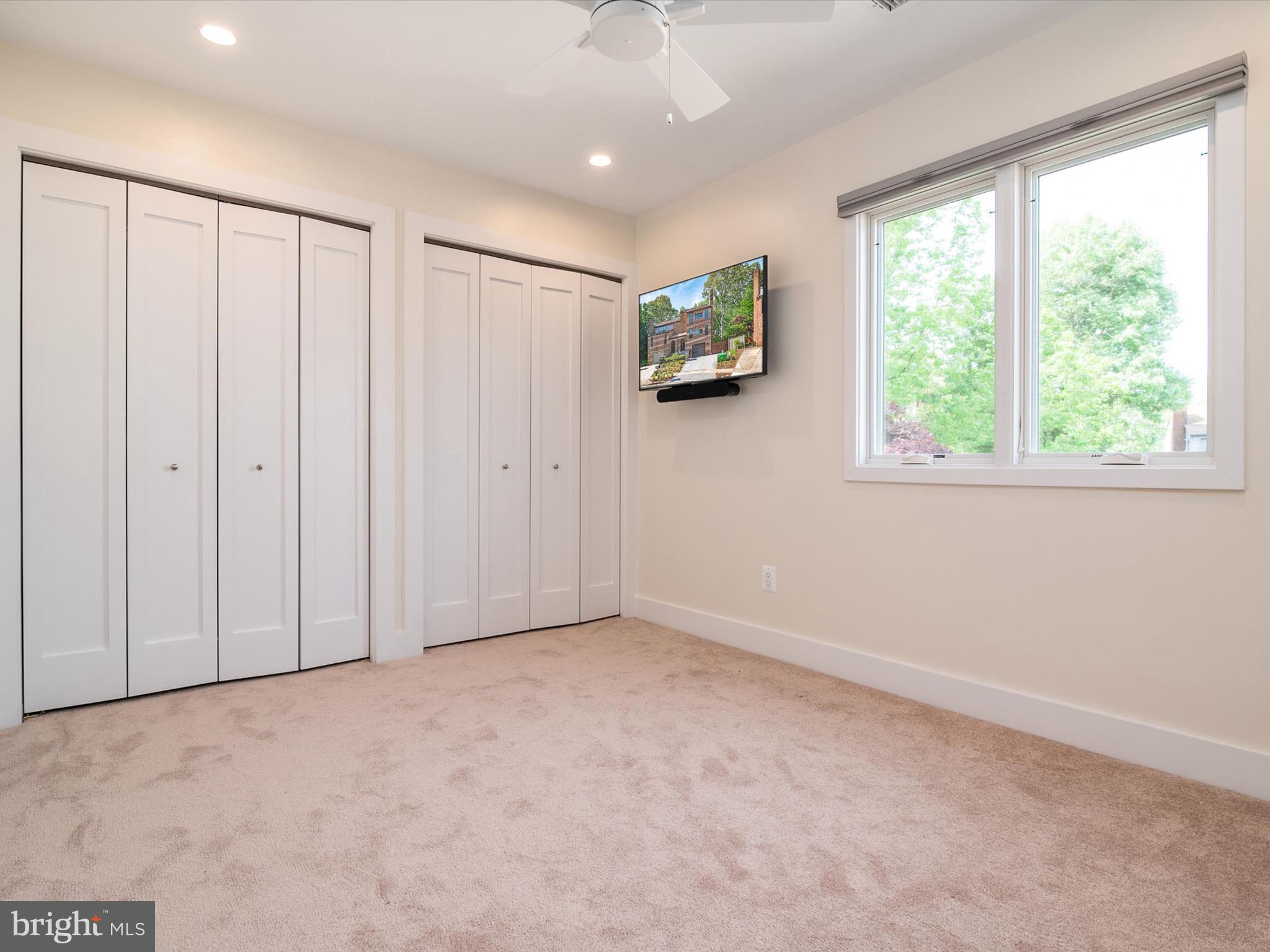 VILLAGE OF SEVERNA PARK - Residential Lease