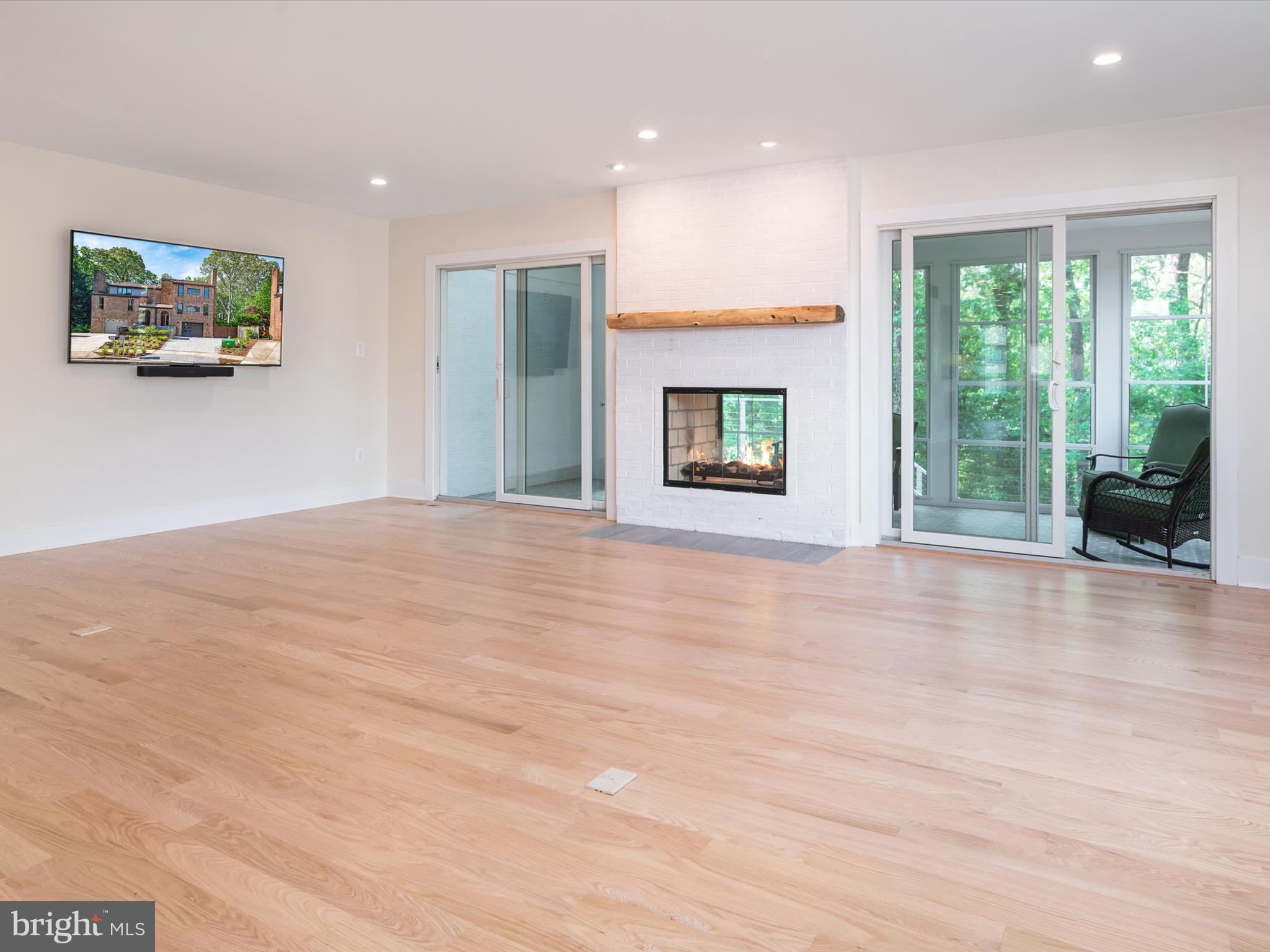 VILLAGE OF SEVERNA PARK - Residential Lease