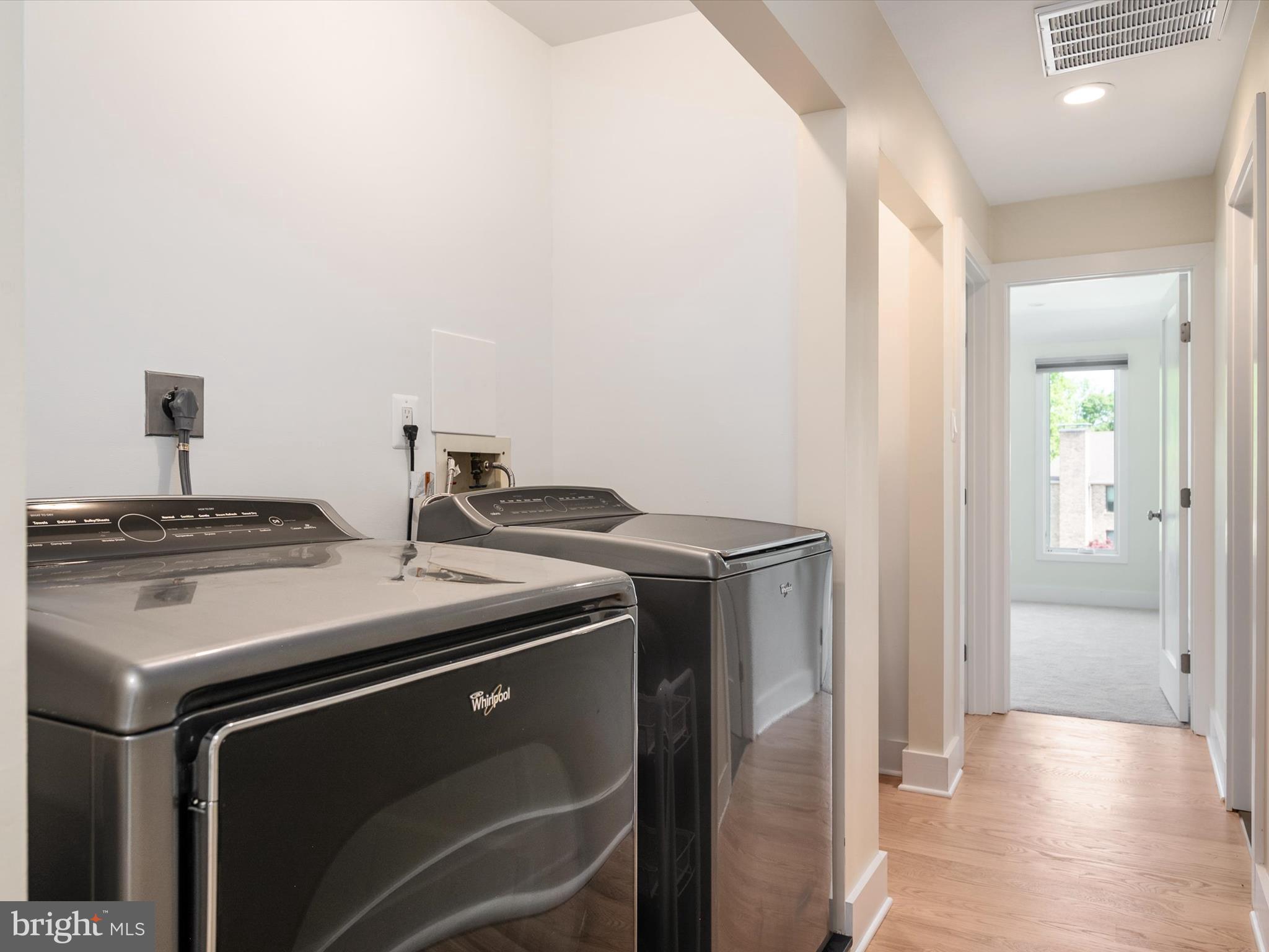 VILLAGE OF SEVERNA PARK - Residential Lease